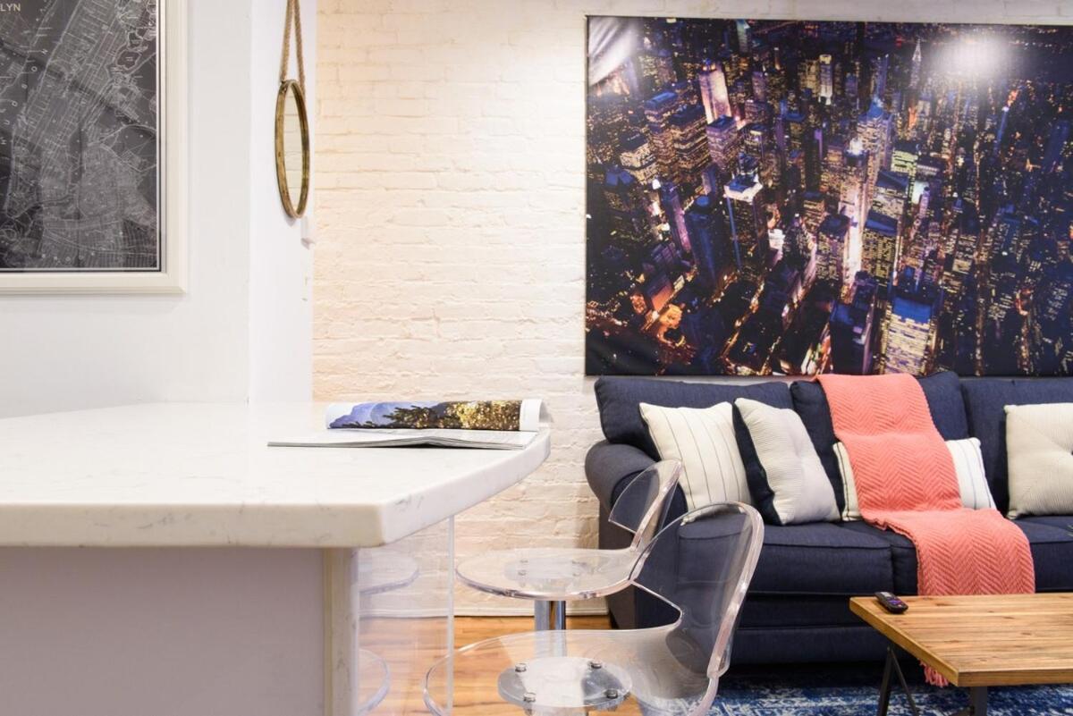 26-4b Newly Furnished 1br W D Courtyard New York
