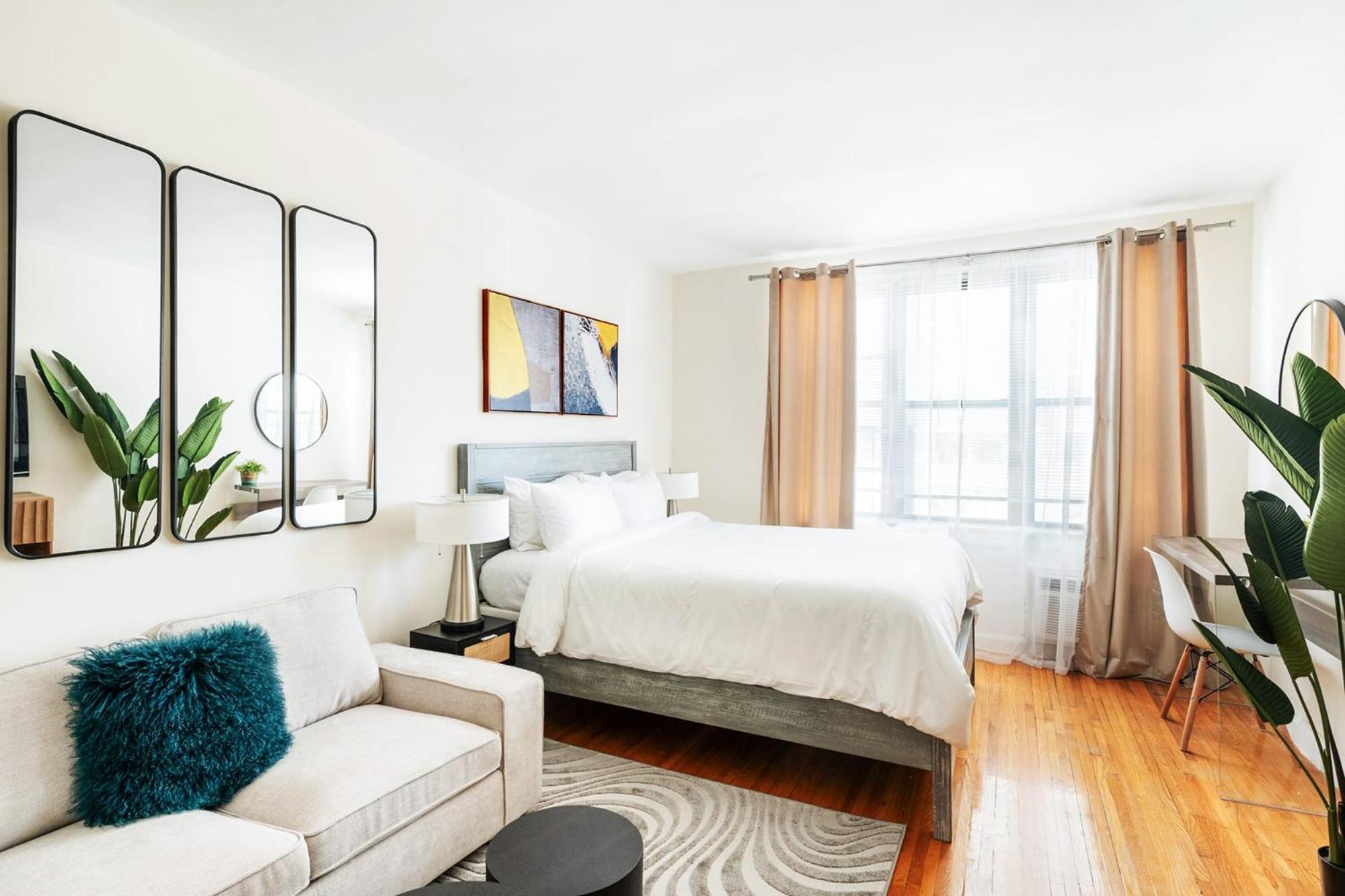 338-3b Union Square Newly Reno Sleeps 3 * New York