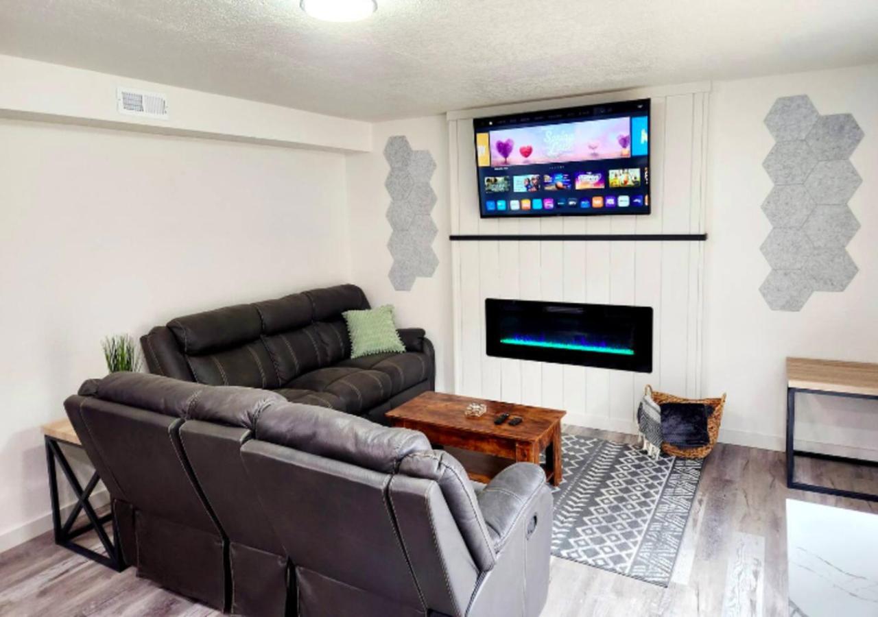 Modern 2 Bed One Bath At West Side Appartamento *
