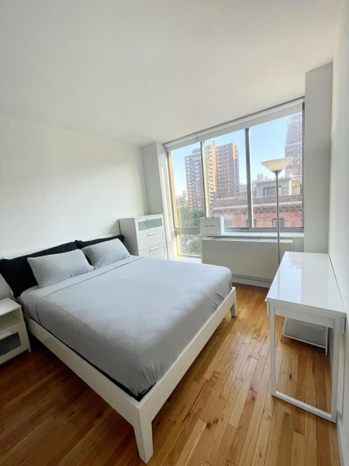 2 Bedrooms Chelsea - Manhattan