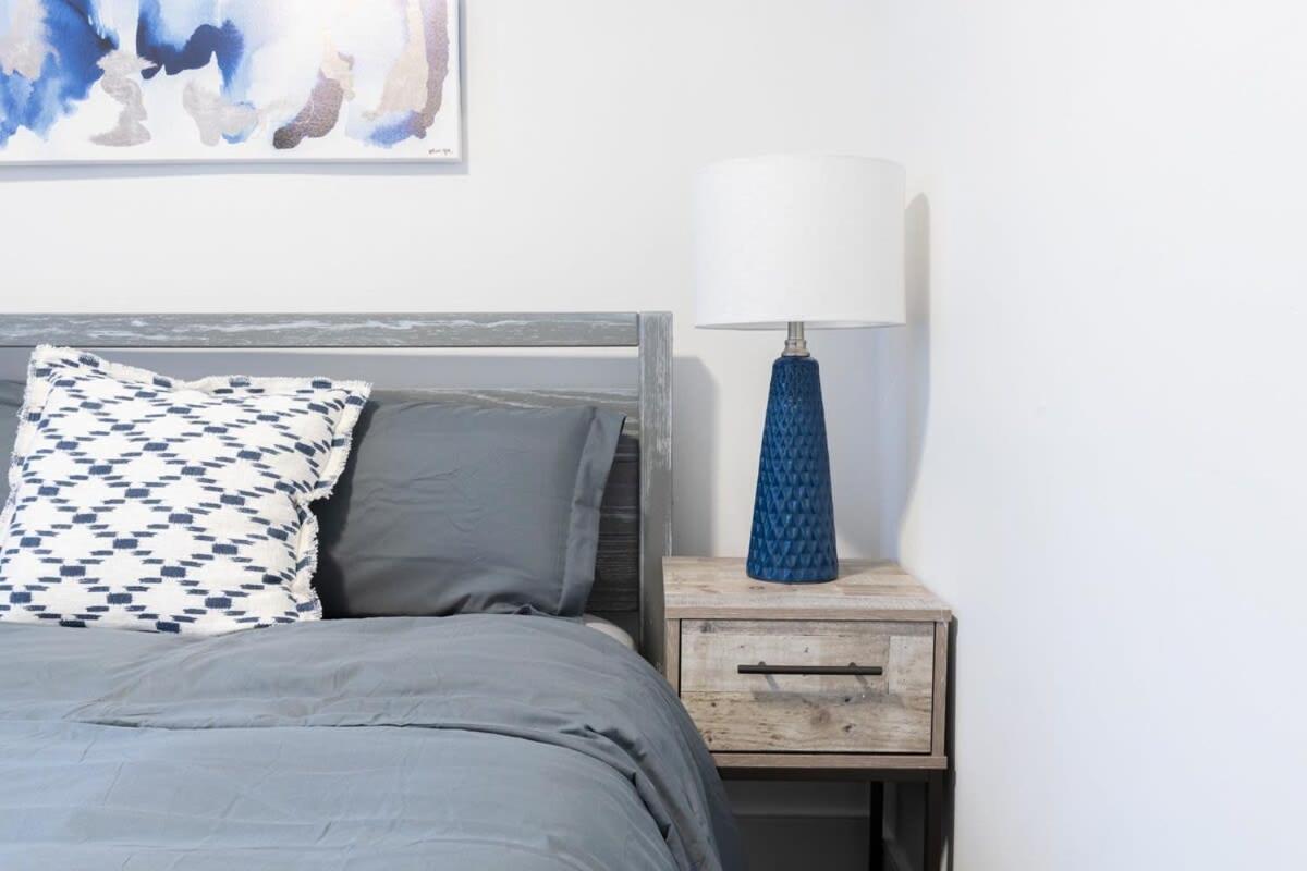 39-2 Renovated 3br Prime Hudson Yards Area New York