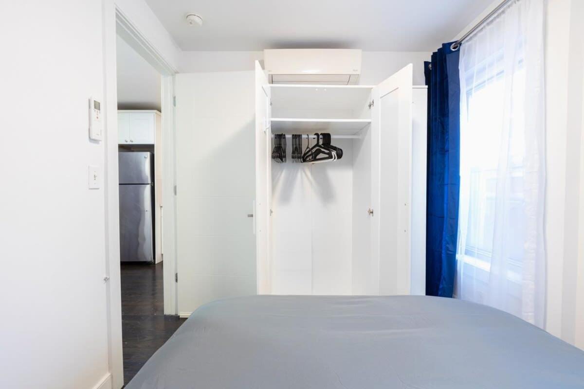 39-2 Renovated 3br Prime Hudson Yards Area Apartment