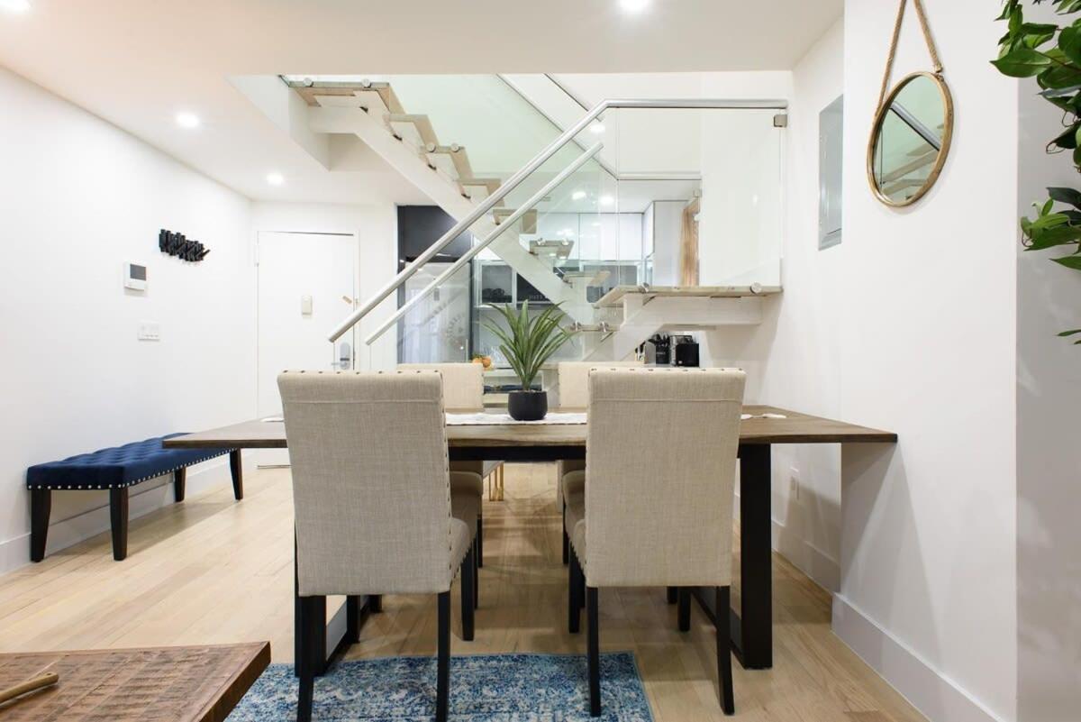 Appartamento 75-5a Luxury 3br Duplex W D In Unit Elevator *