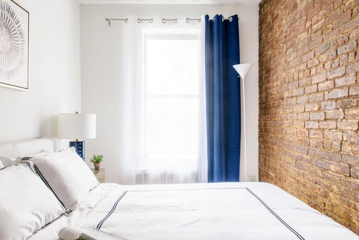 26-4b Newly Furnished 1br W D Courtyard *