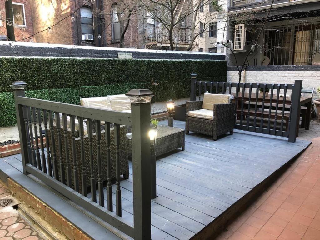 26-4b Newly Furnished 1br W D Courtyard *