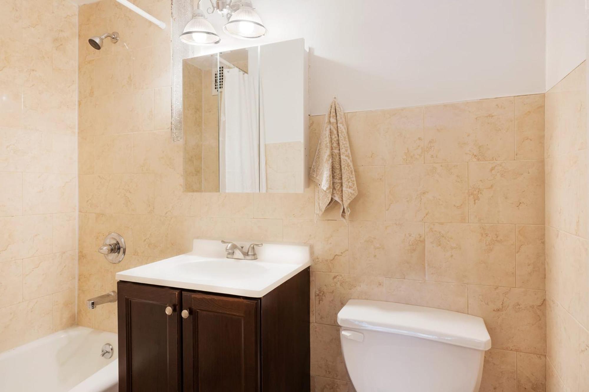 338-3b Union Square Newly Reno Sleeps 3