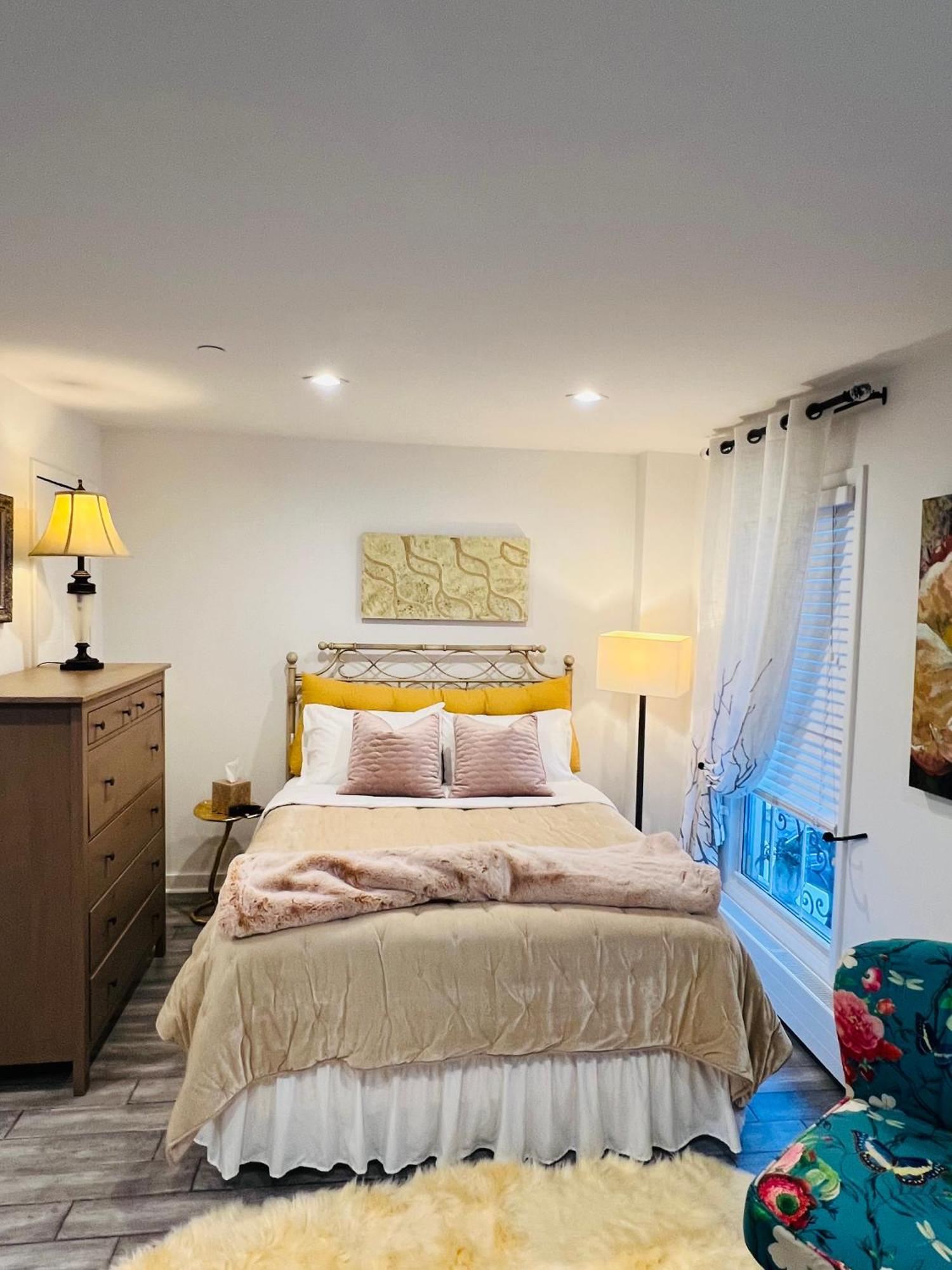 Eleni's Charming Nova York