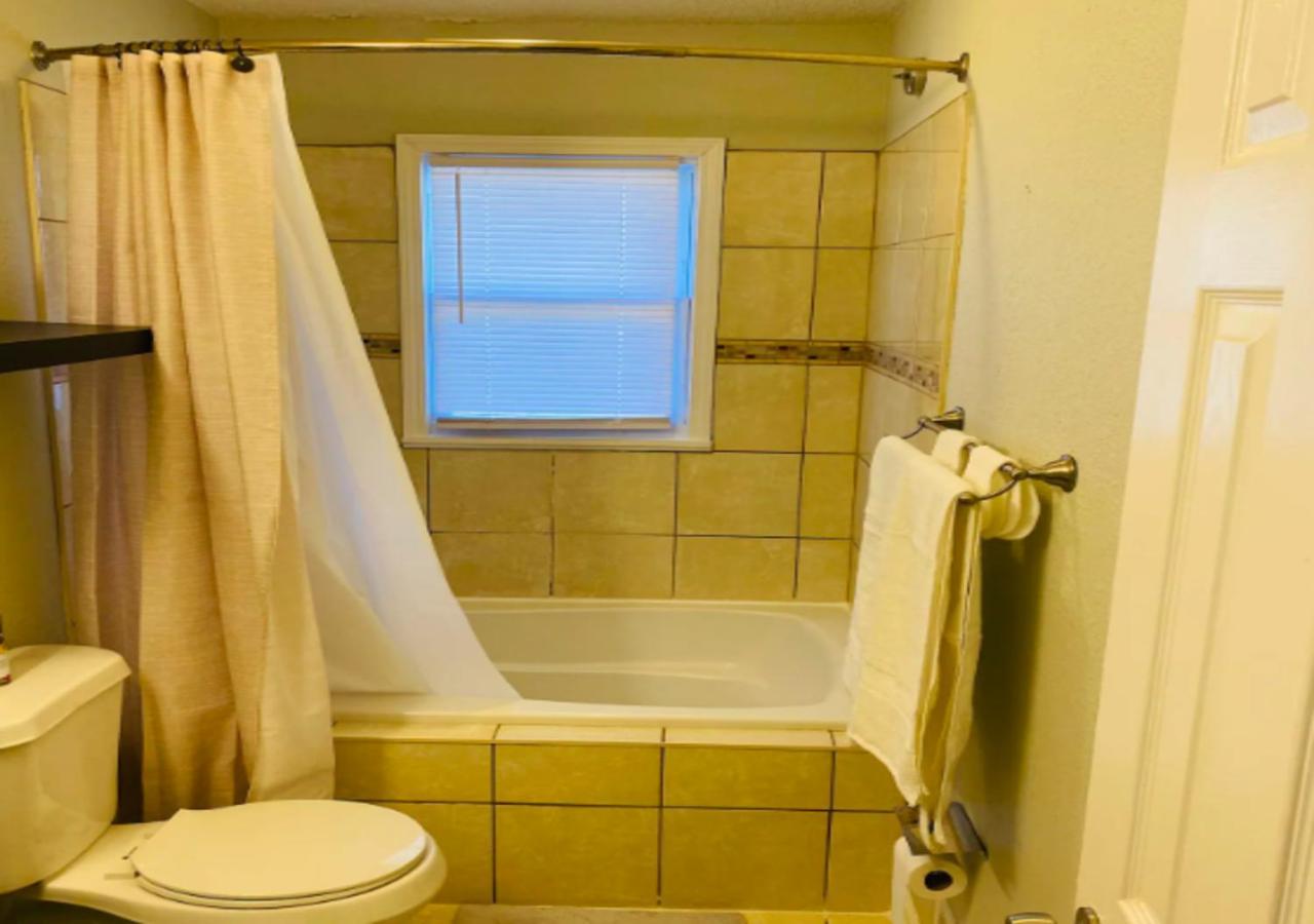Appartamento Modern 2 Bed One Bath At West Side