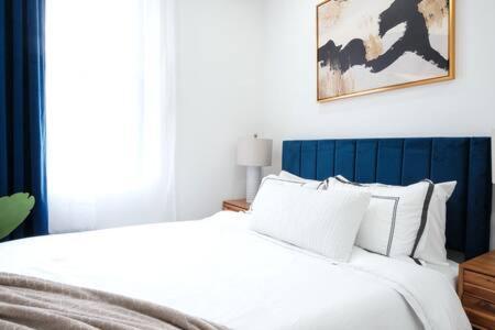 3br 2baths With Private Outdoors Appartamento *