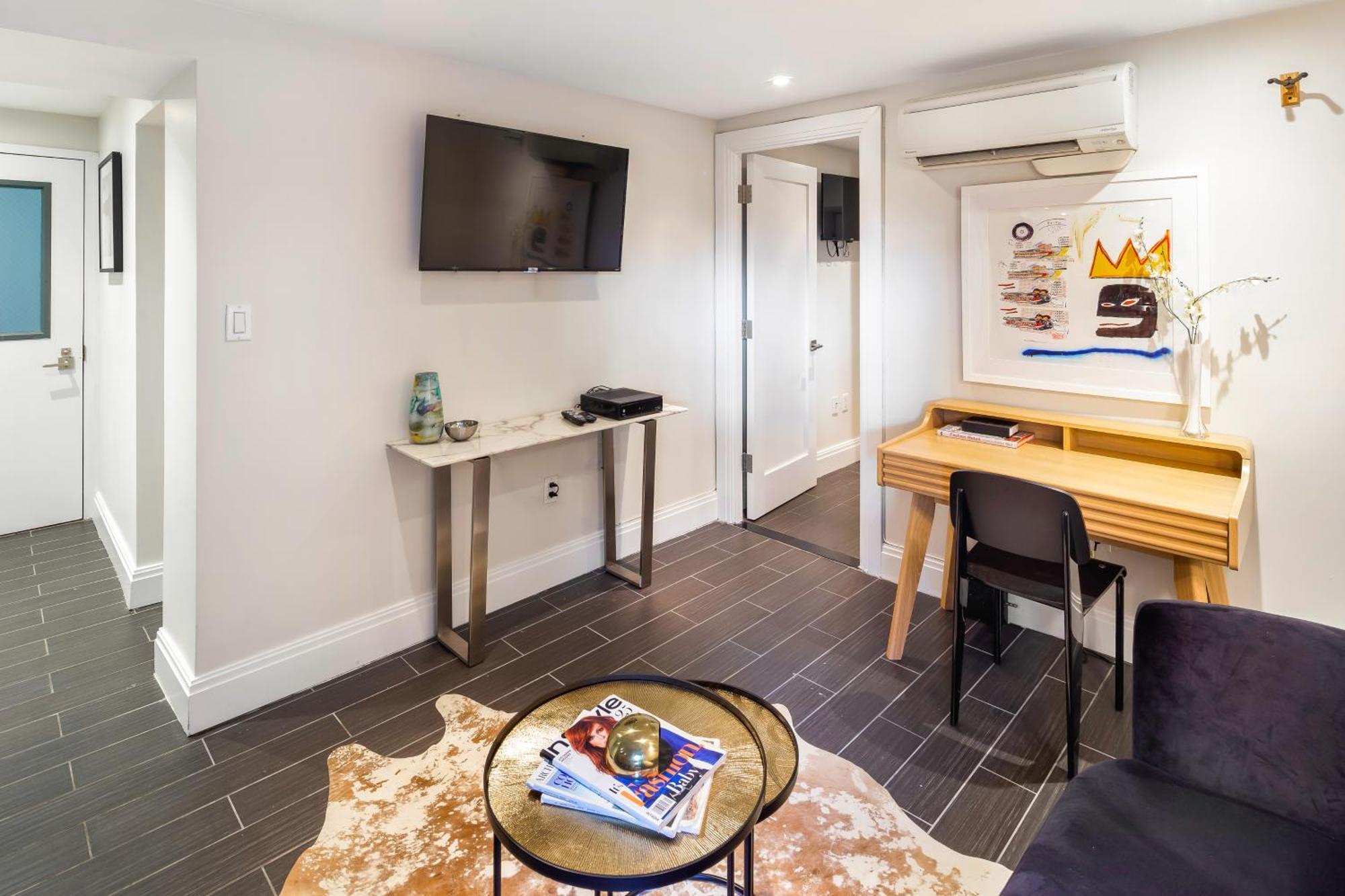 Paradise Suites New York