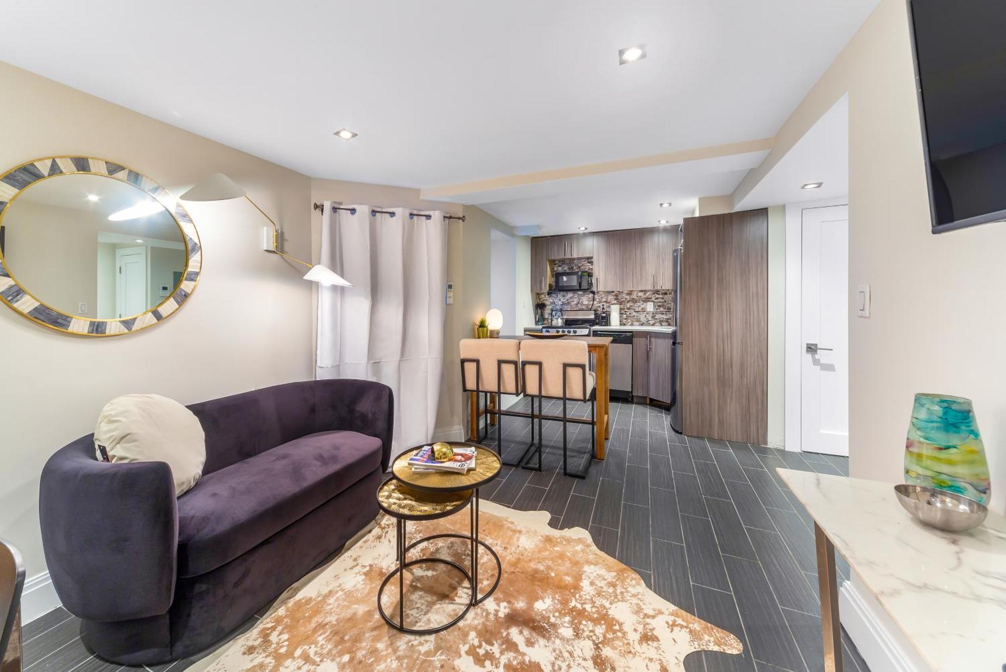Paradise Suites * New York