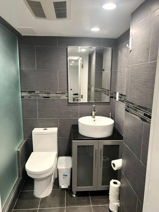 Modern & Cozy Basement Near Jfk Airport Appartement New York