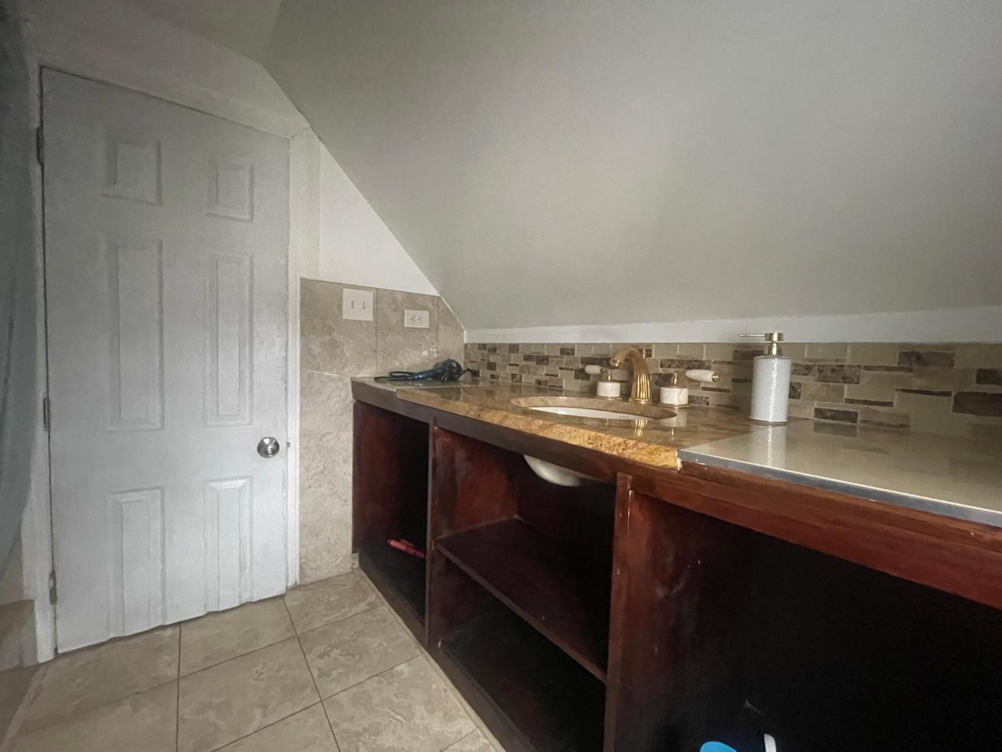 Appartement Private Loft 5 Min Away From Lga *