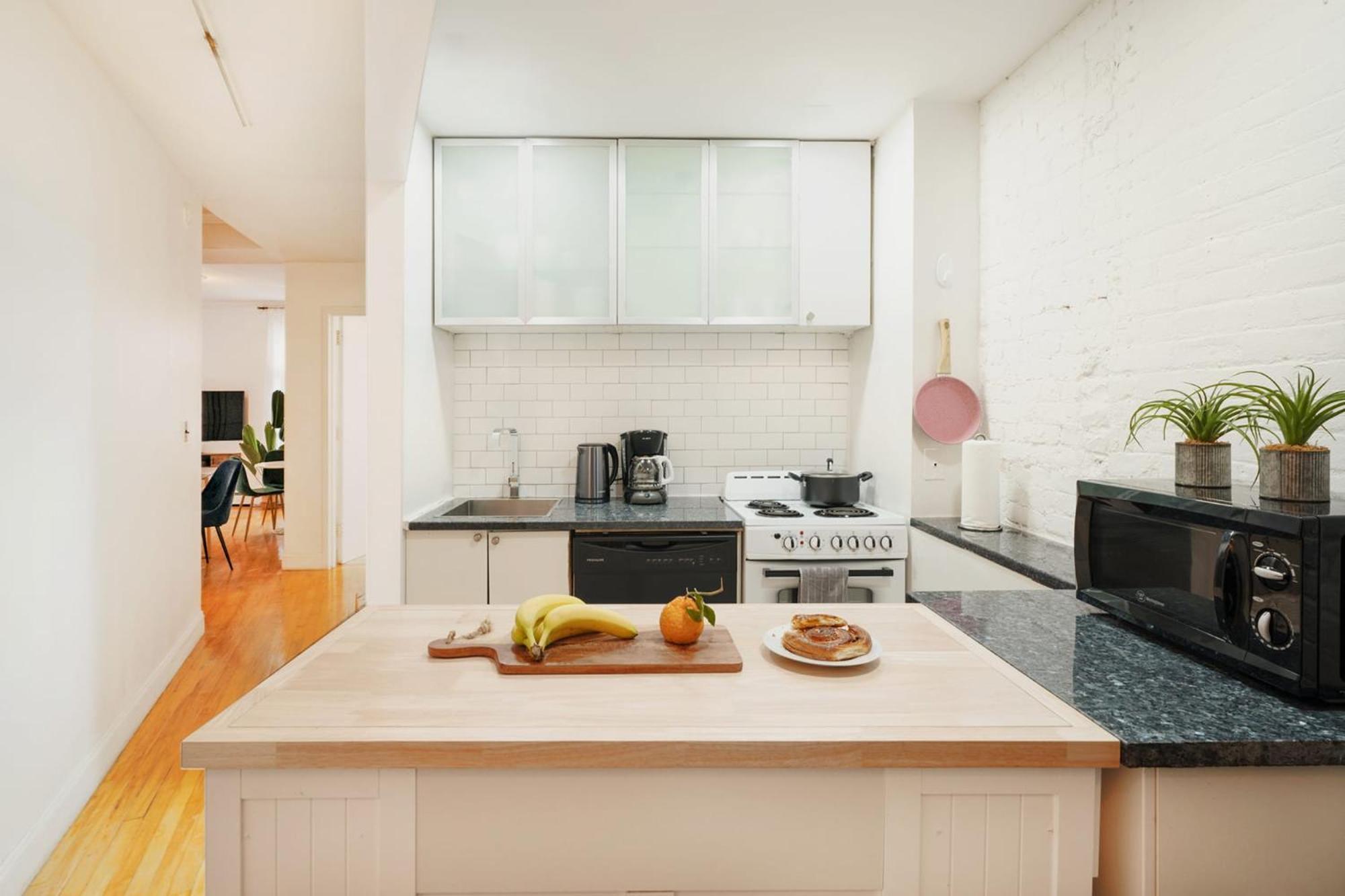 Appartement 139-2w Prime West Village Furnished 2br Value