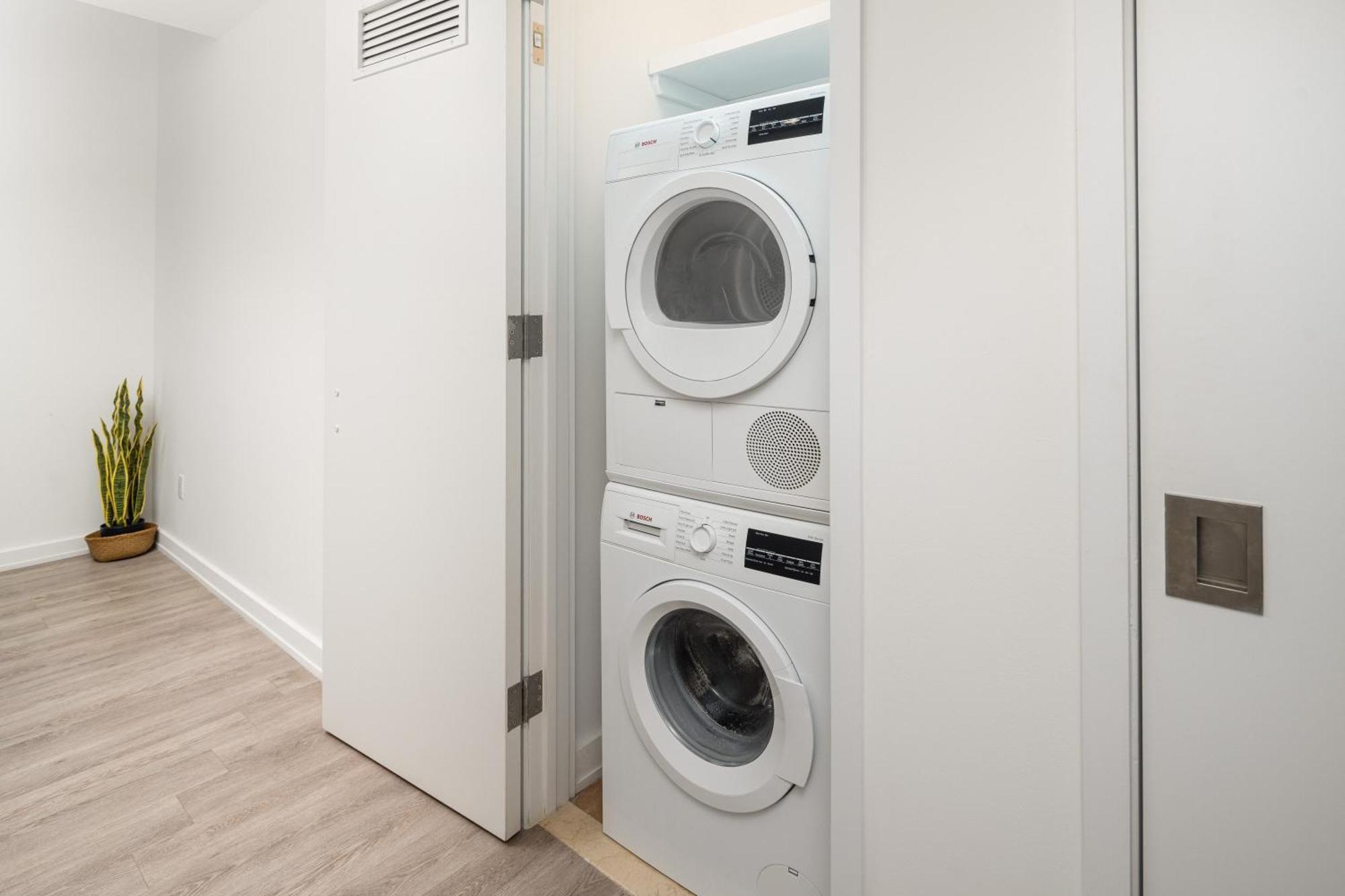 Apartamento Luxury 2bd Nr St Gym Rooftop W/d *