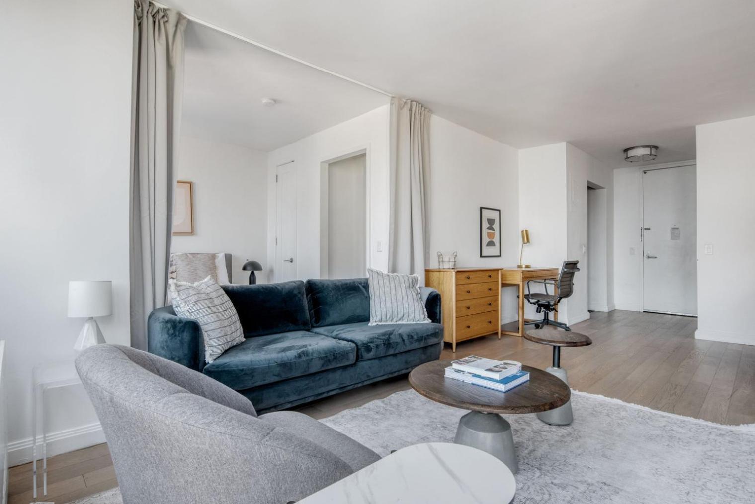 Appartement Tribeca Studio W Tons Of Light Gym Pool Nyc-118
