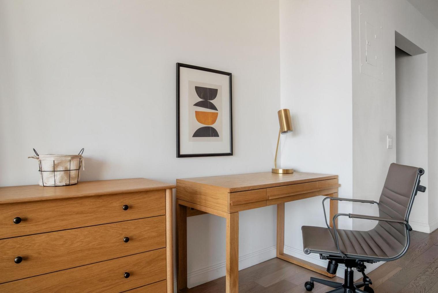 Tribeca Studio W Tons Of Light Gym Pool Nyc-118 Appartement *
