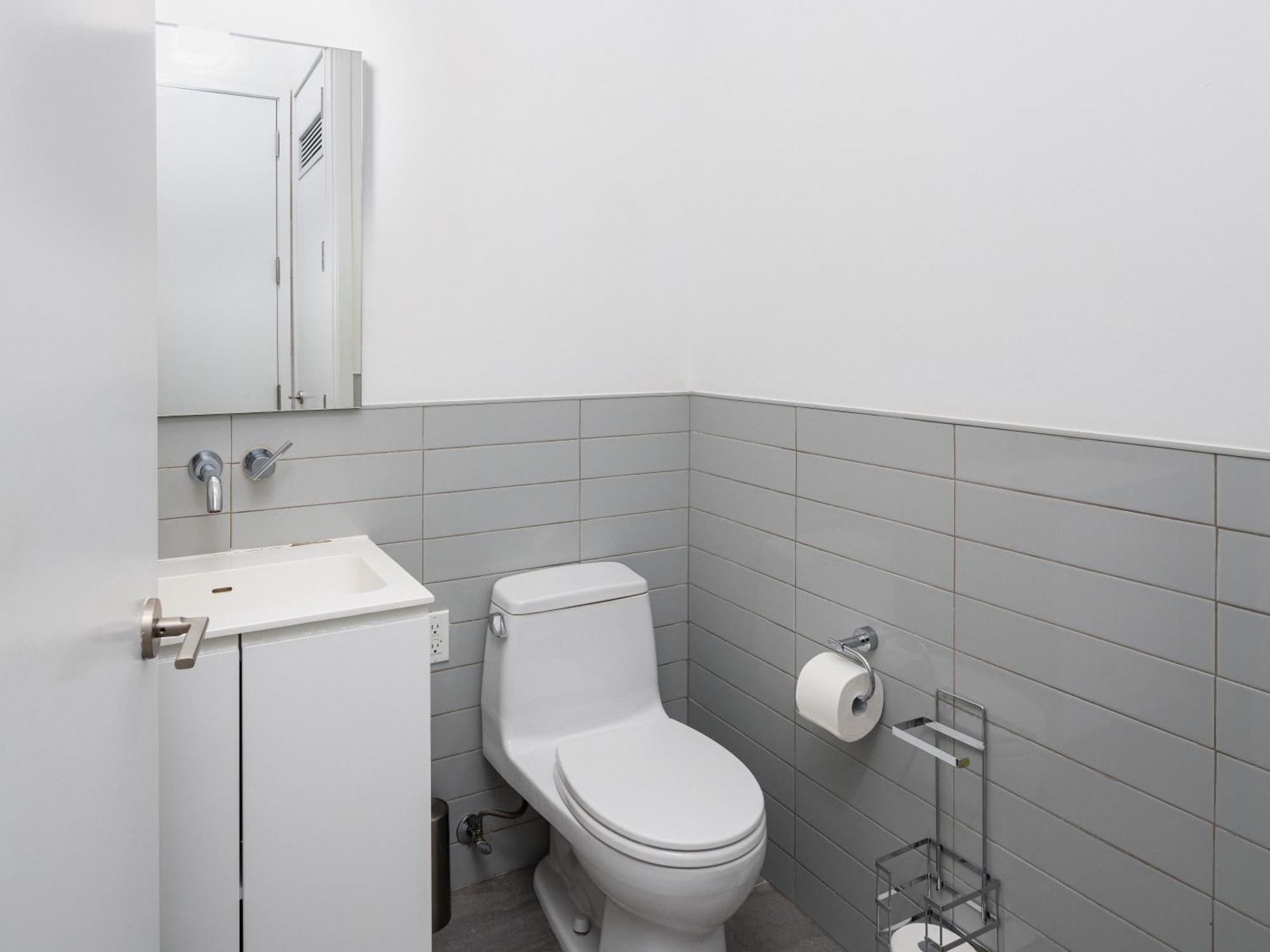 Chic 1bd With Rooftop W/d In Unit Downtown Appartement *