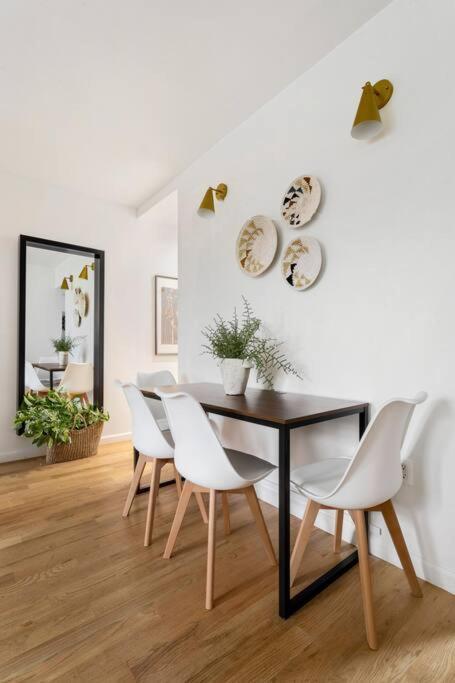 Bright Designer In Historic Harlem Appartamento *