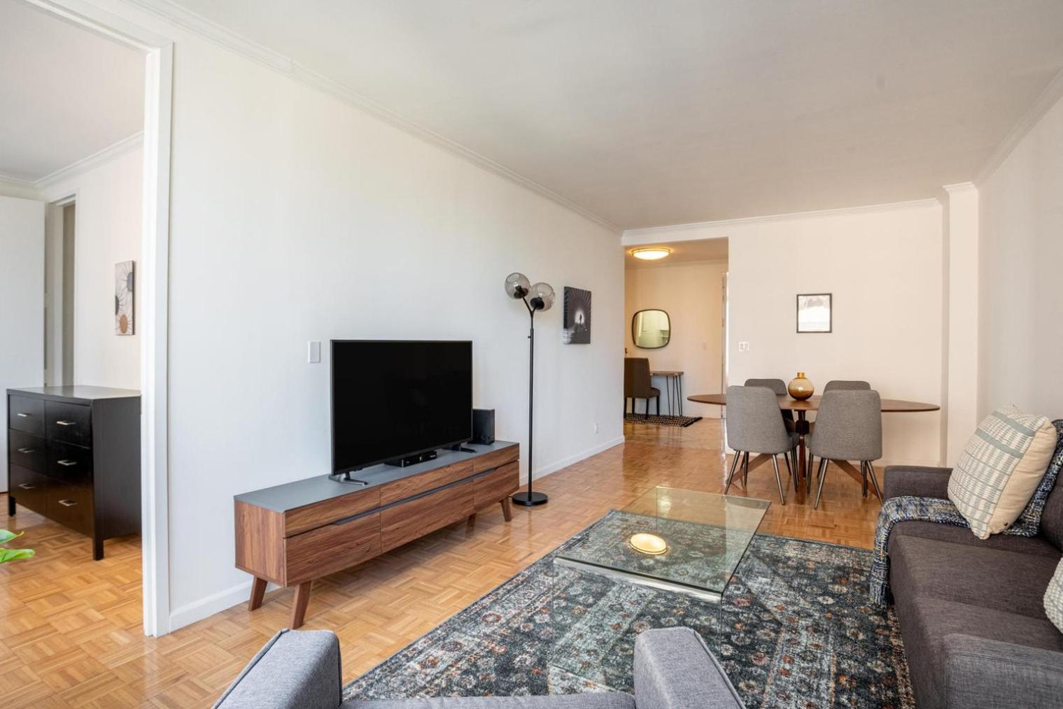 Appartamento Midtown East 2br W Doorman Gym Nr Bloomingdales Nyc-1353