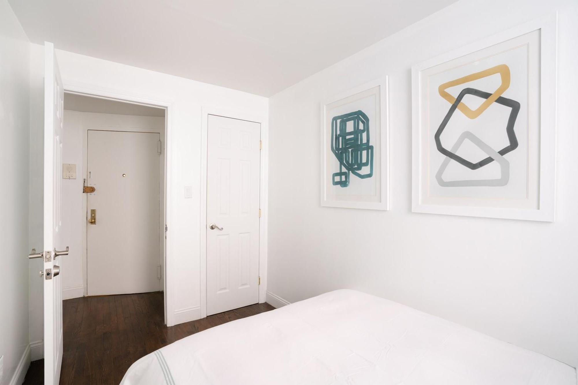 1435-3-3 Bedrooms 2bath W D Prime Upper East Apartamento