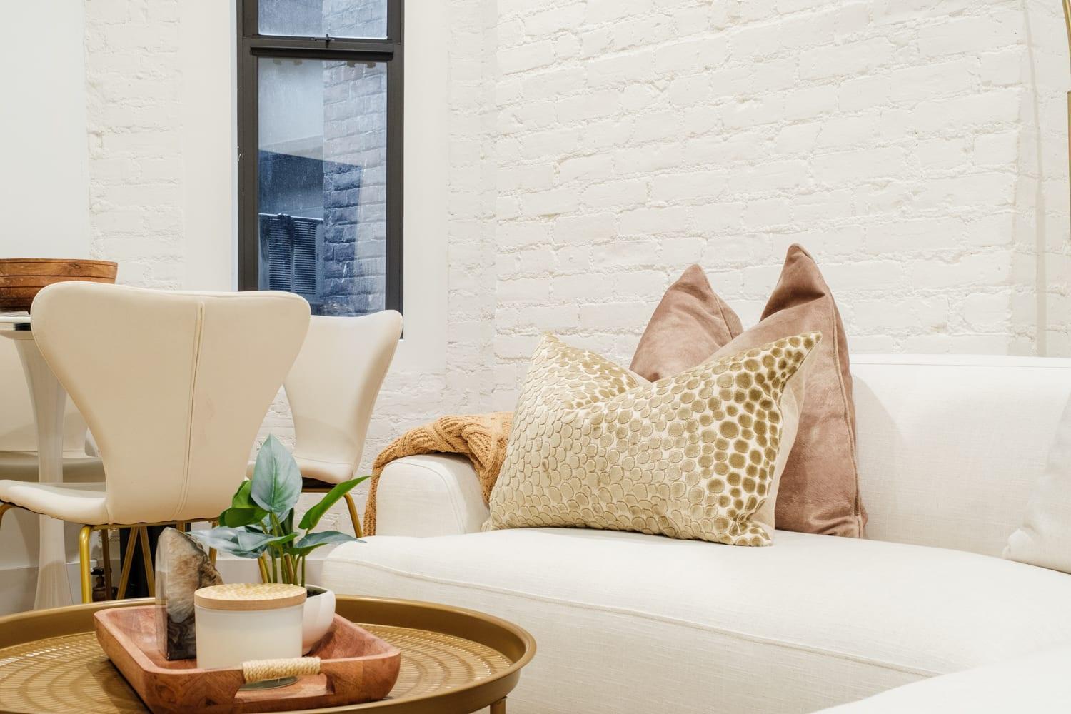 1288-4r Newly Furnished Prime Ues 2br Appartement *