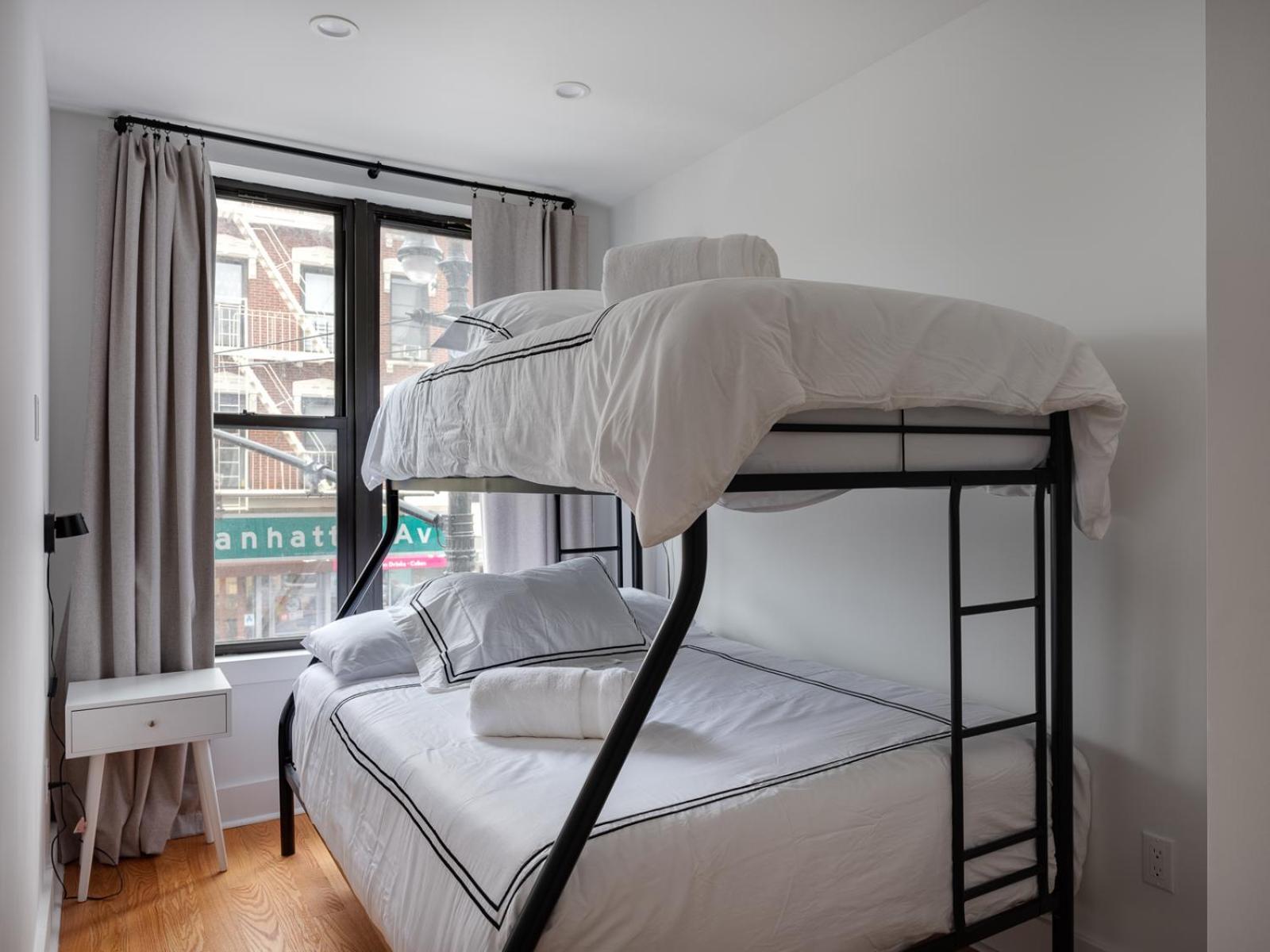 Appartement Three Bedroom Brooklynite Suite!