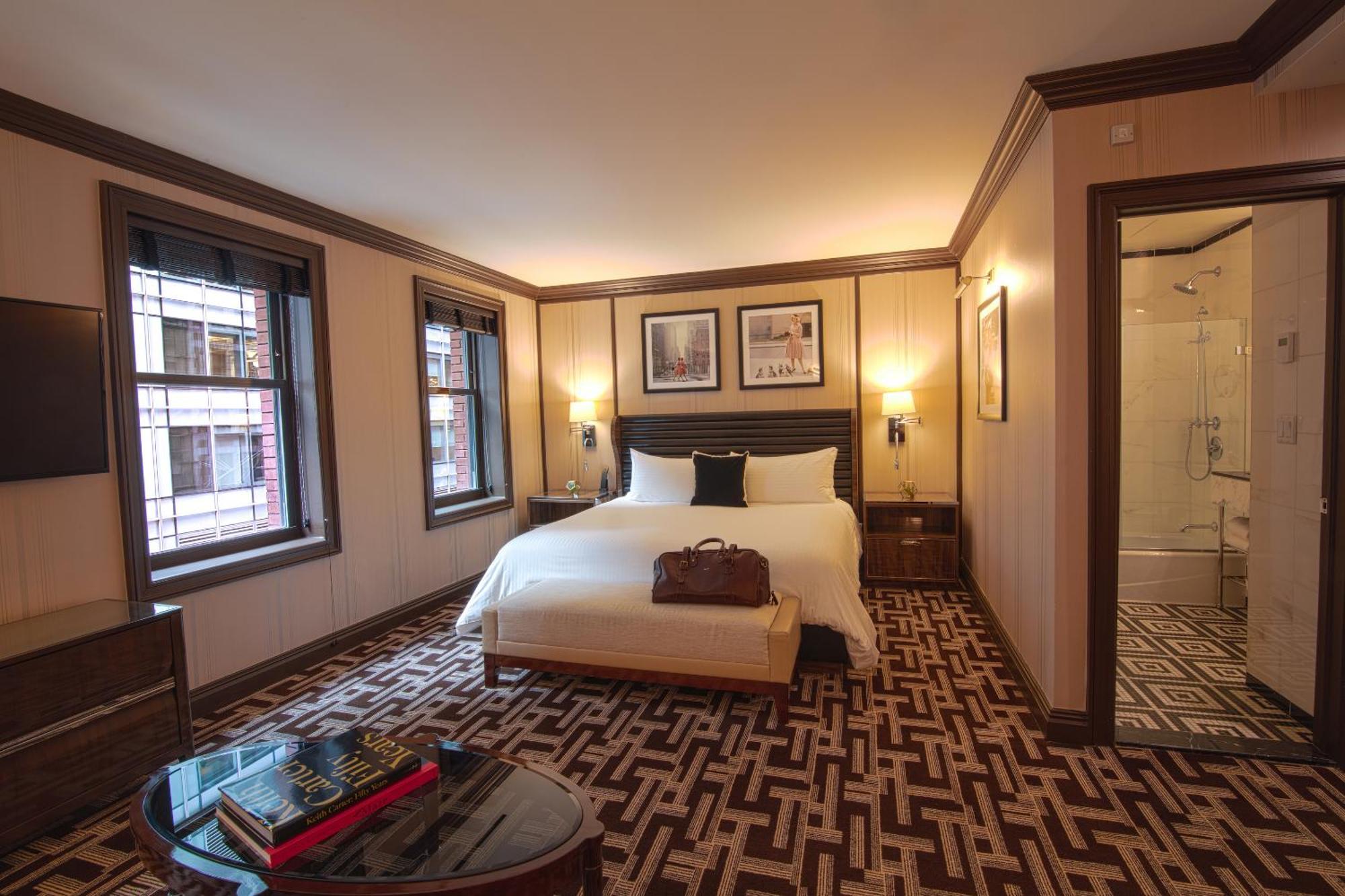 Hotel Iroquois Times Square