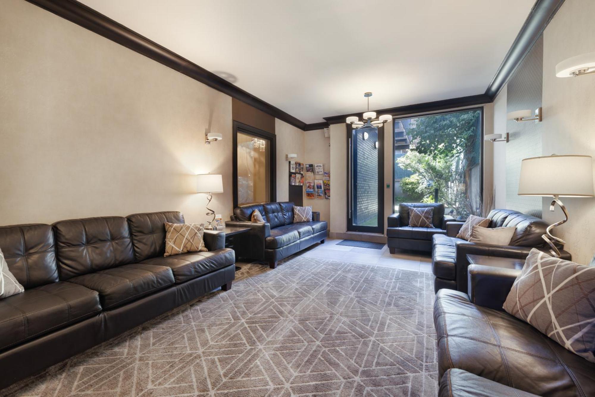 Condor Hotel Brooklyn Hotel 4*