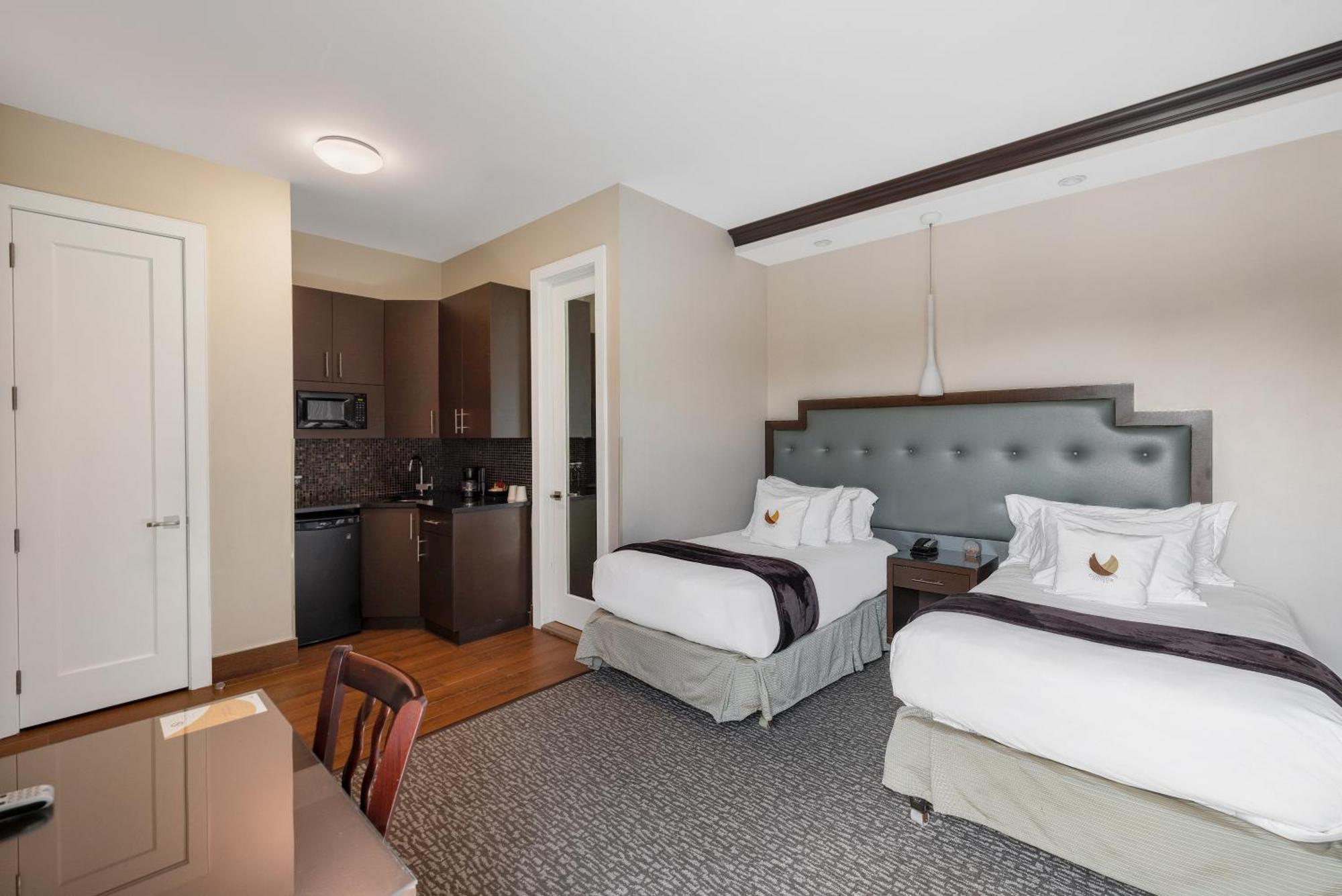 Condor Hotel Brooklyn Hotel 4*