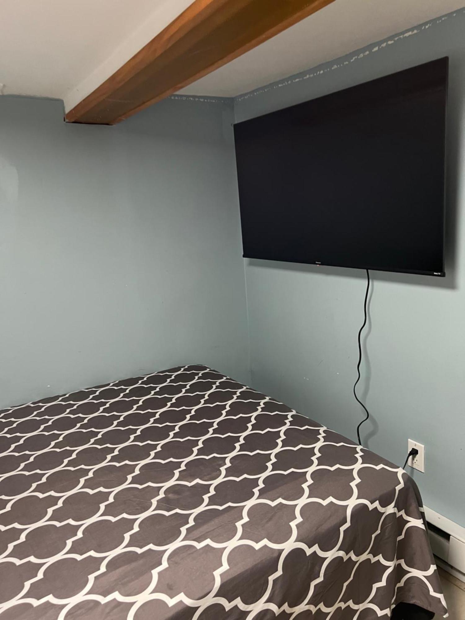 No Apt H 1 Basement Adrress Is Francis Lewis Blvd Queens Village Appartement *