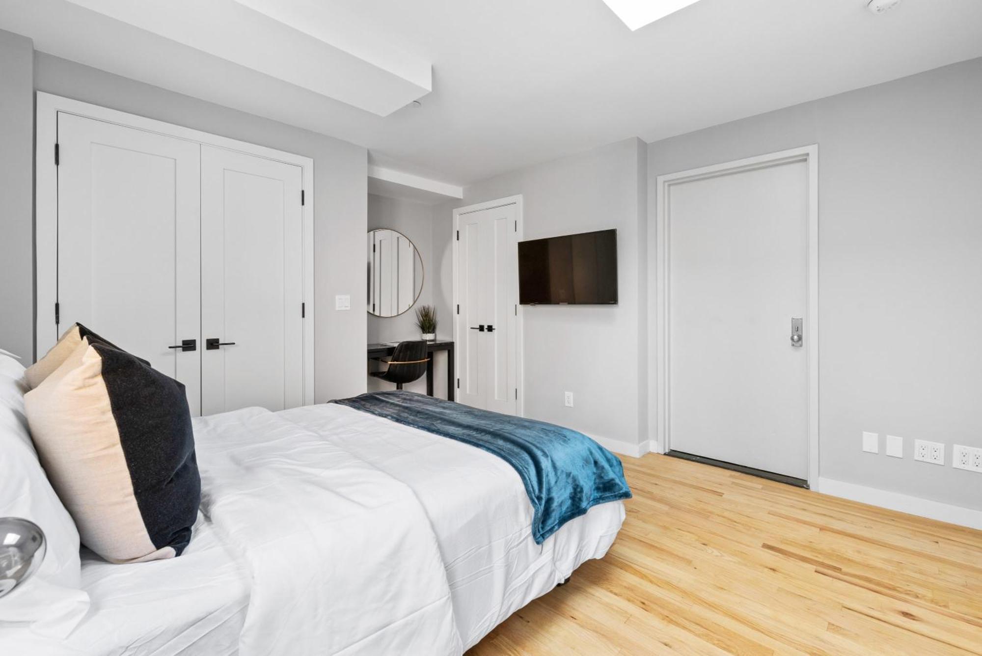 3br Penthouse With Massive Private Rooftop Appartement