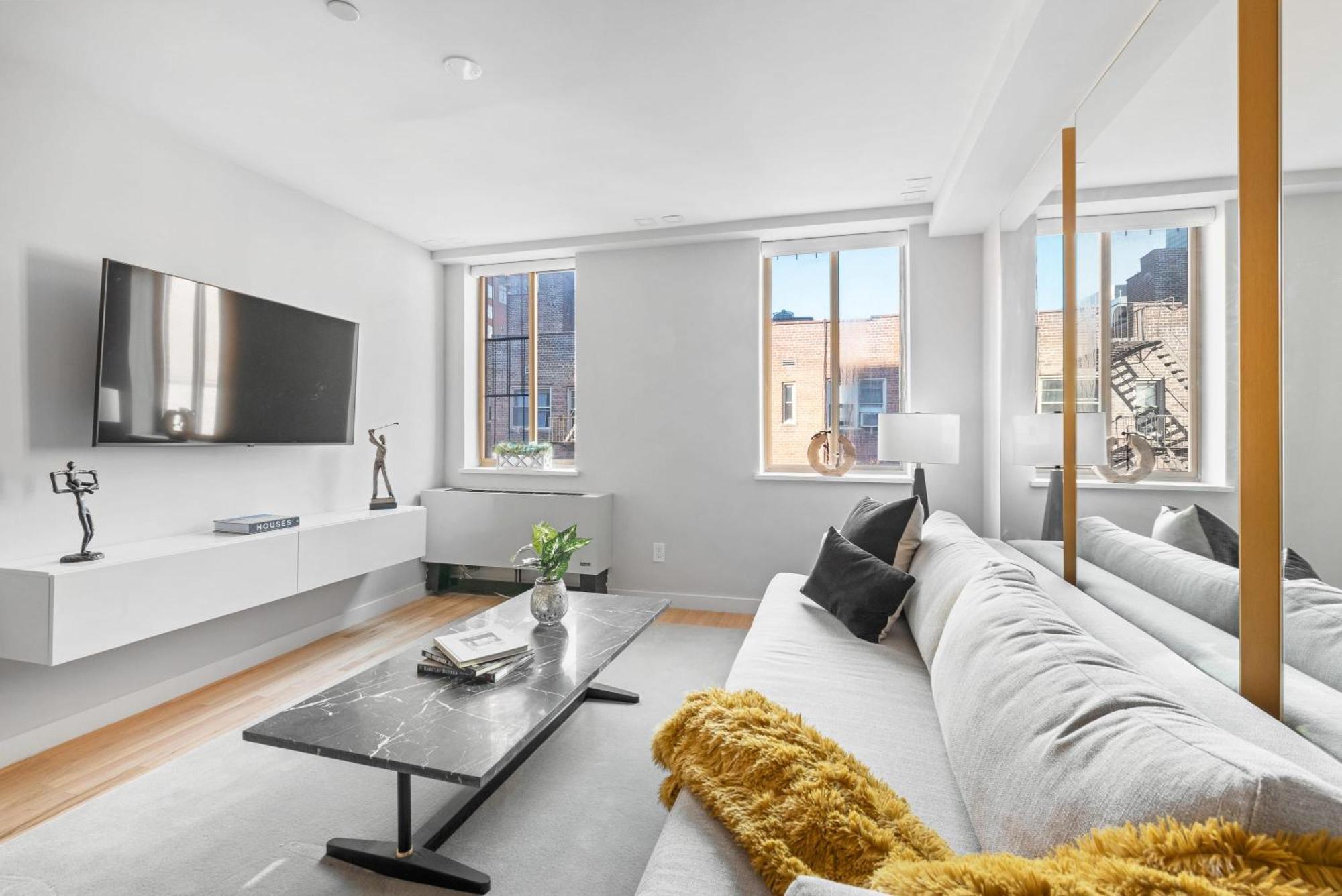 Appartement 3br Penthouse With Massive Private Rooftop *