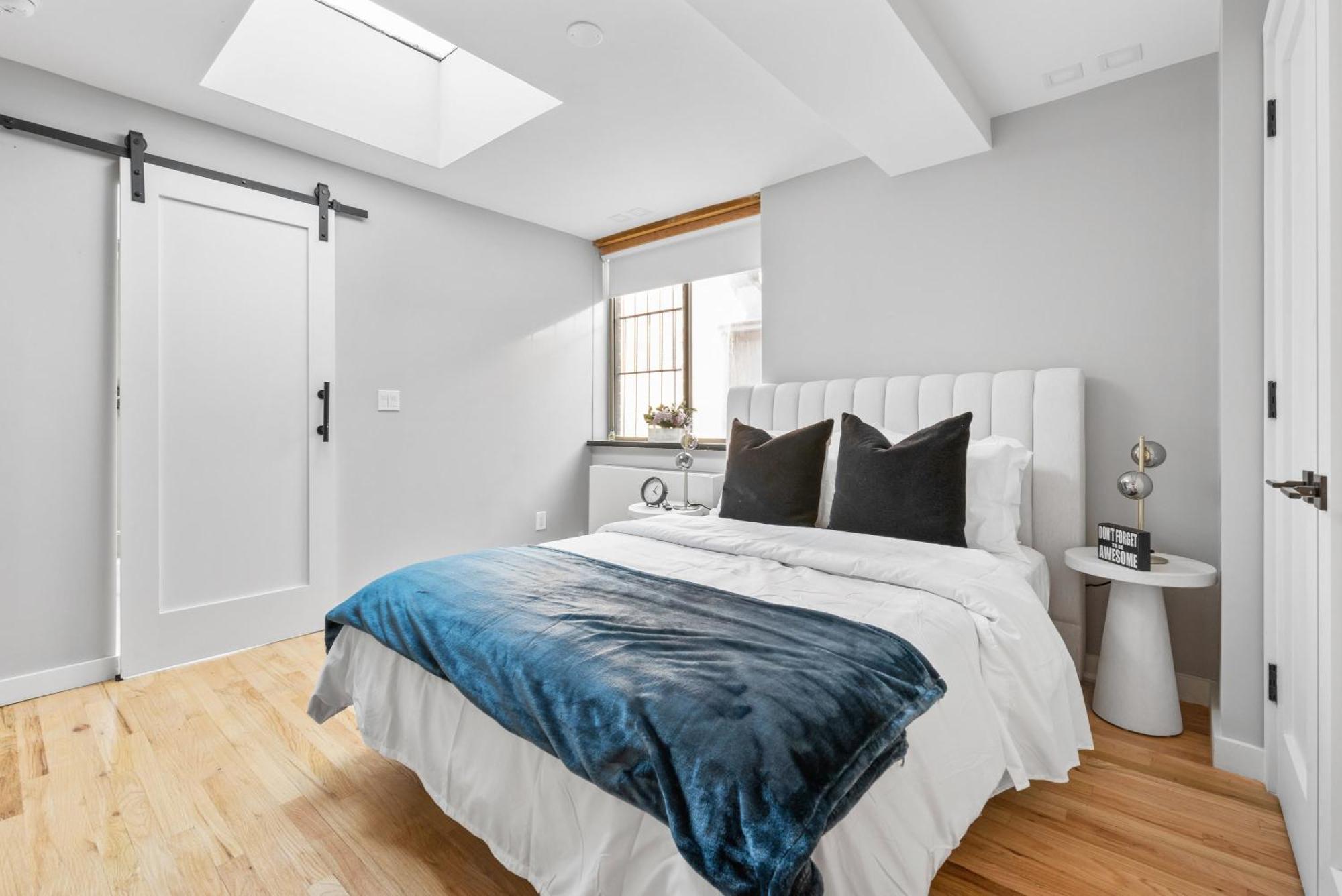 3br Penthouse With Massive Private Rooftop Appartement *