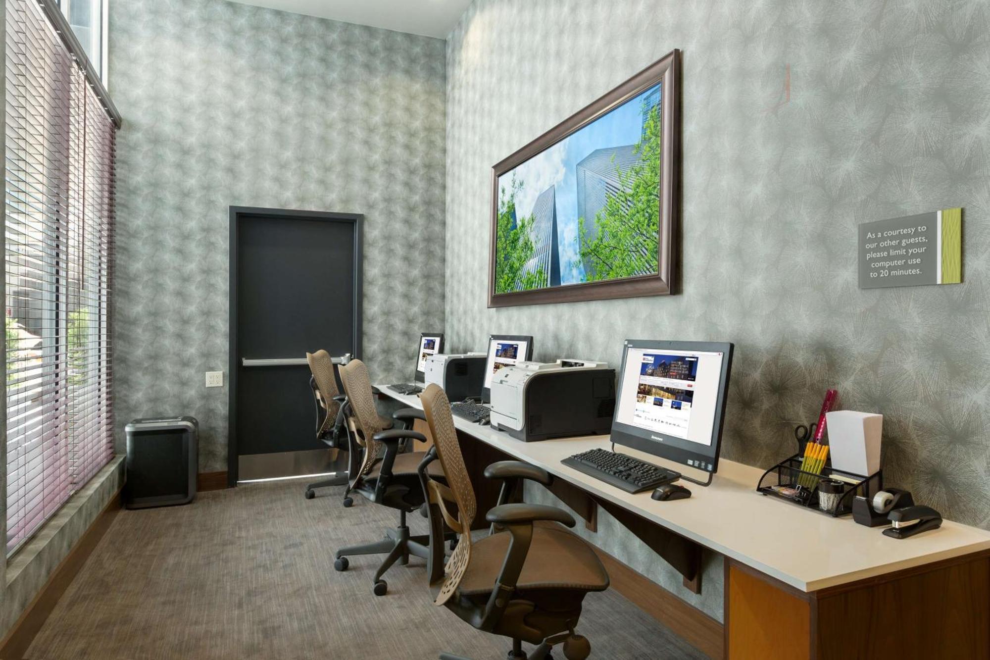 Hilton Garden Manhattan Midtown East 3* New York City