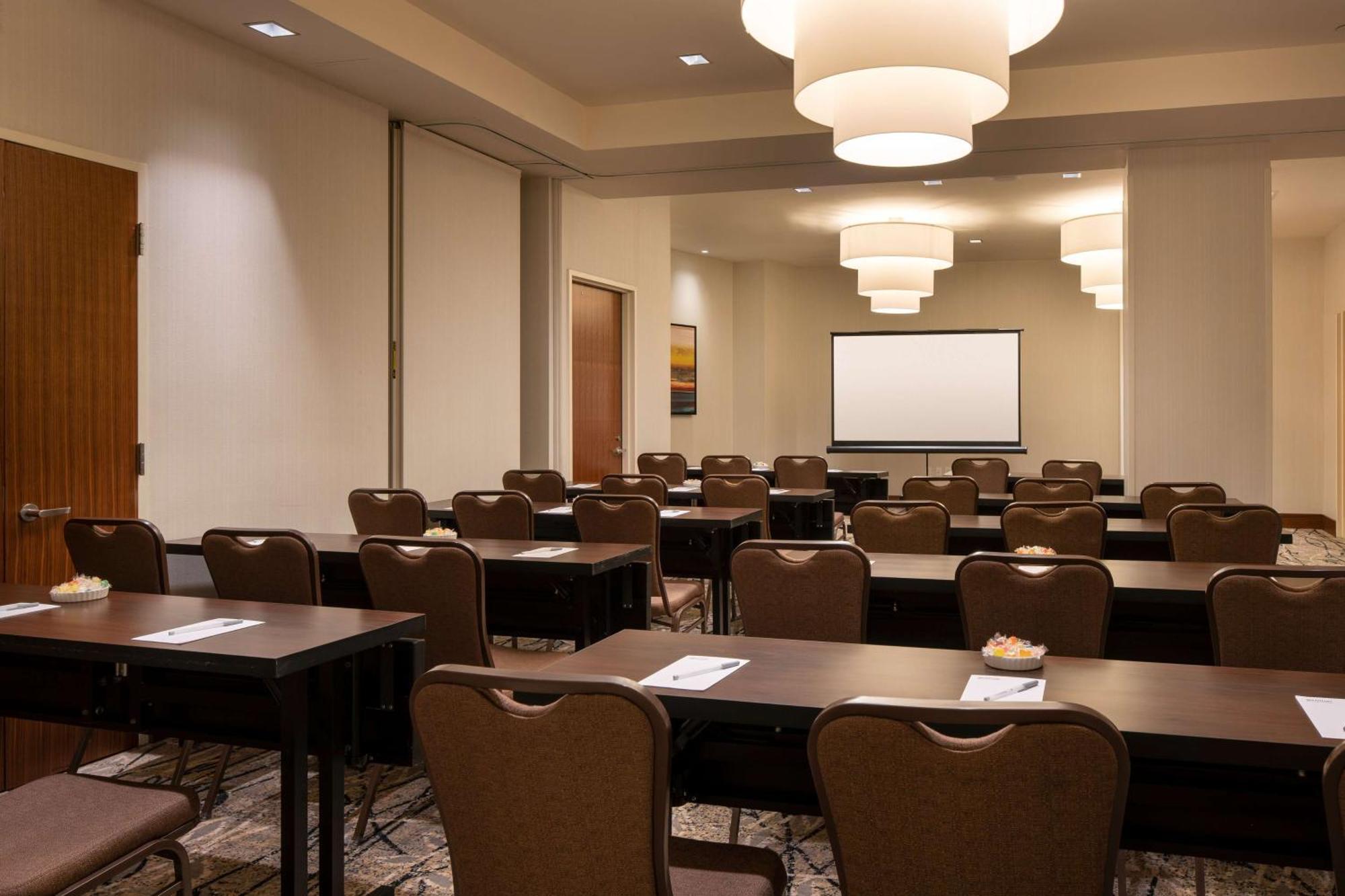 Hilton Garden Long Island 3* Nova York