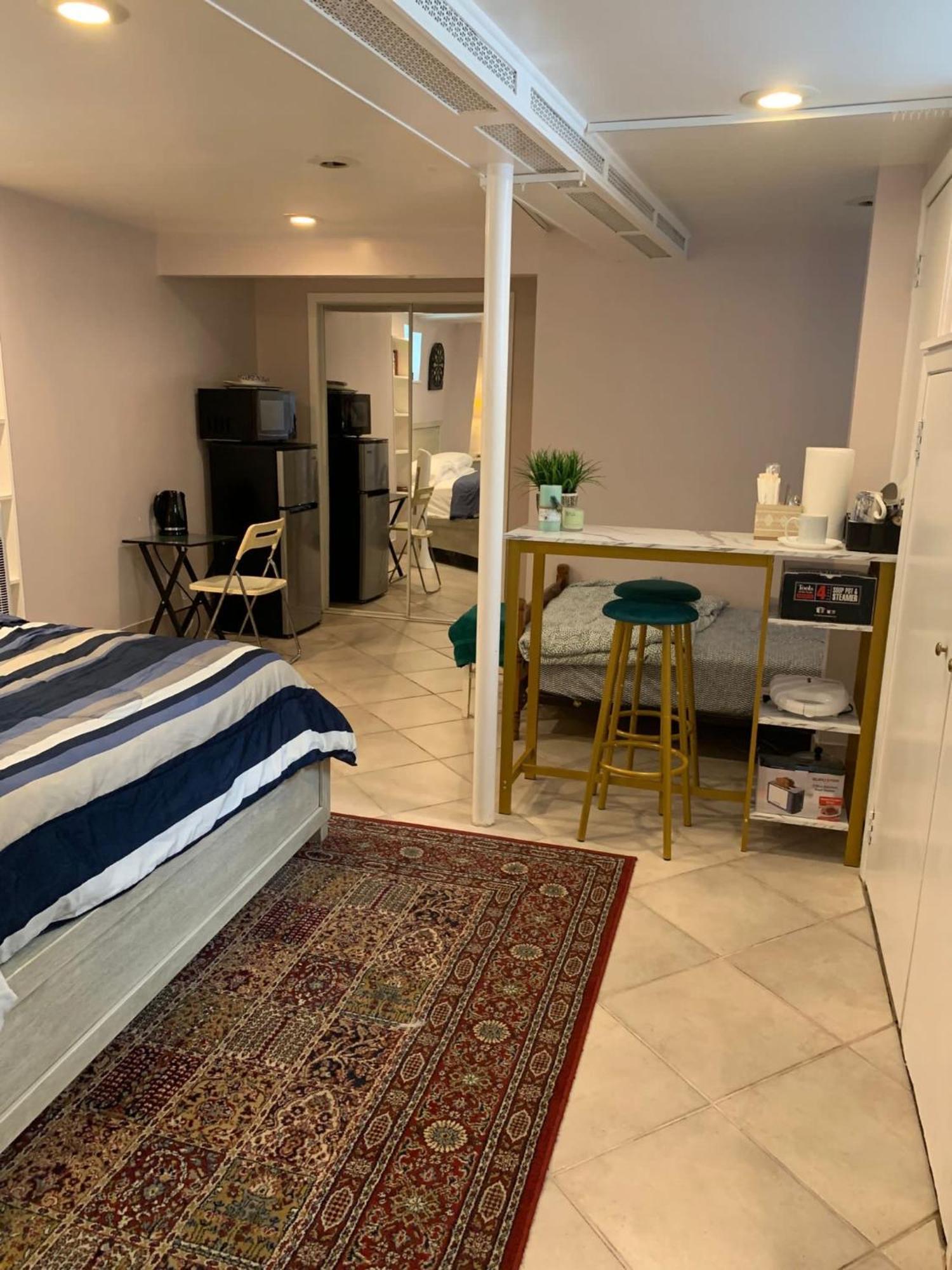 Homestay Separate Big Near Jfk And Laguardia Airport