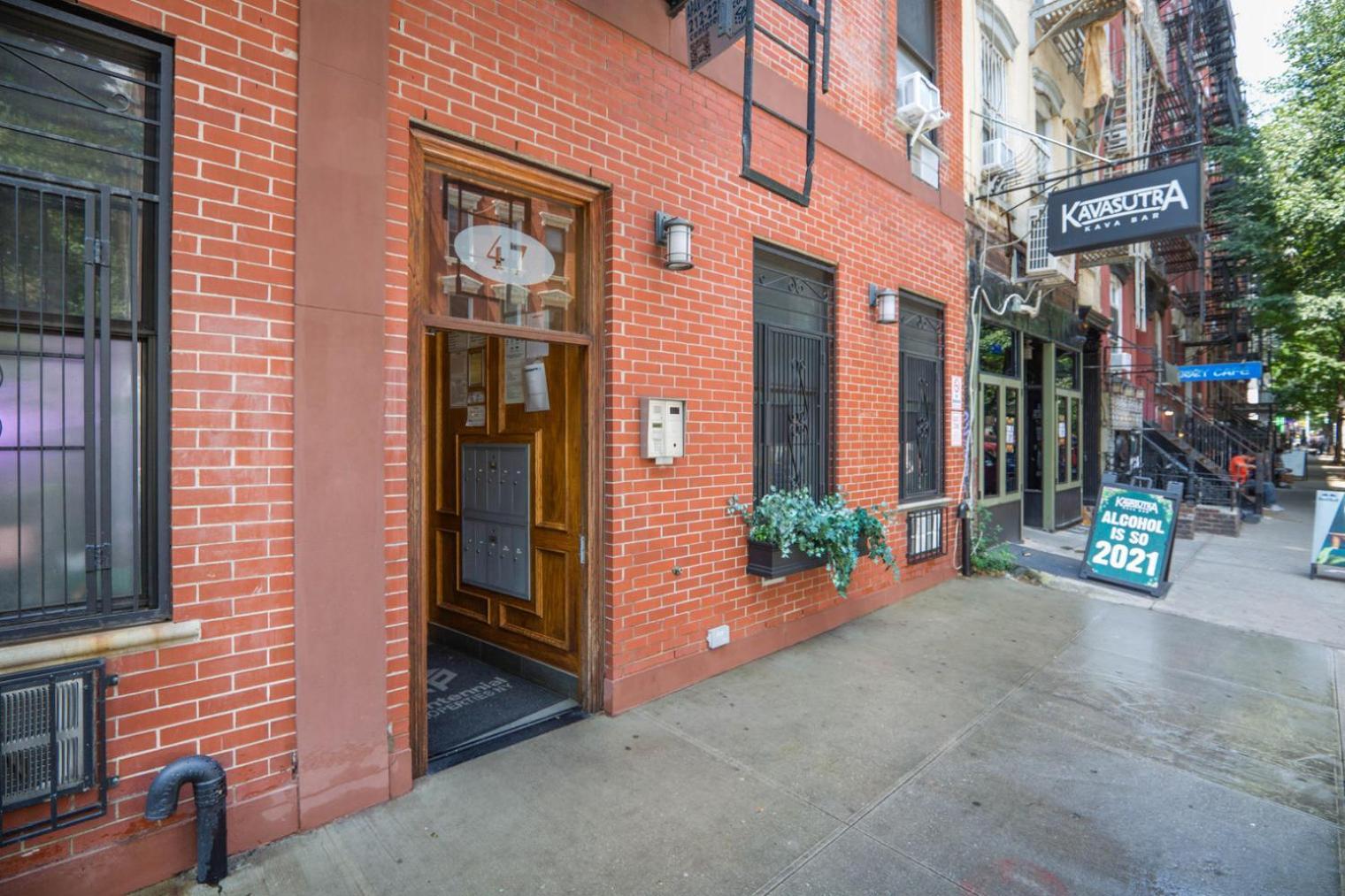 Appartement East Village 2br W Balcony Wd Nr Subway Nyc-1191 *