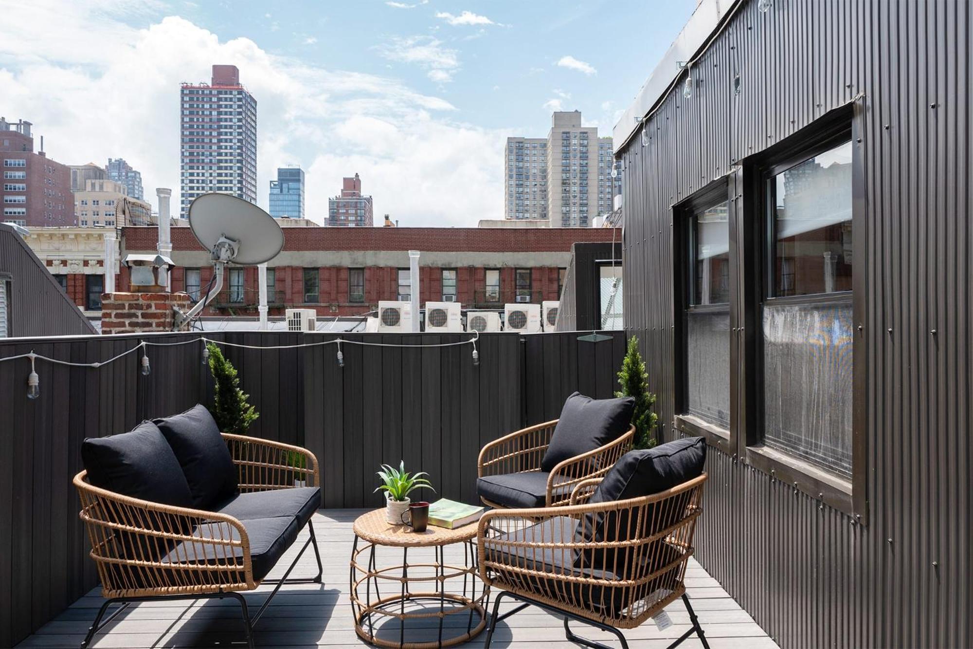 78-4a 2br Duplex With A Balcony Prime Ues *