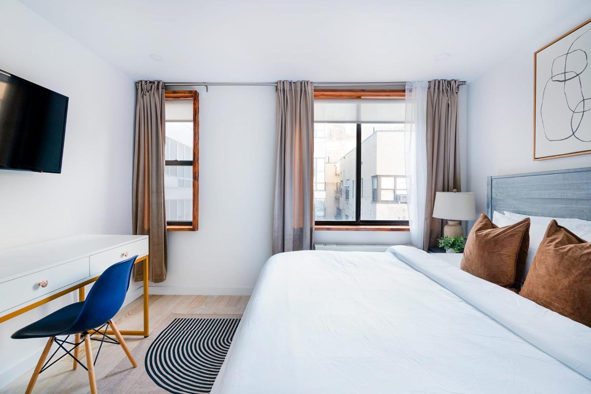 75-4b Duplex 3br Brand New W D Prime Ues *
