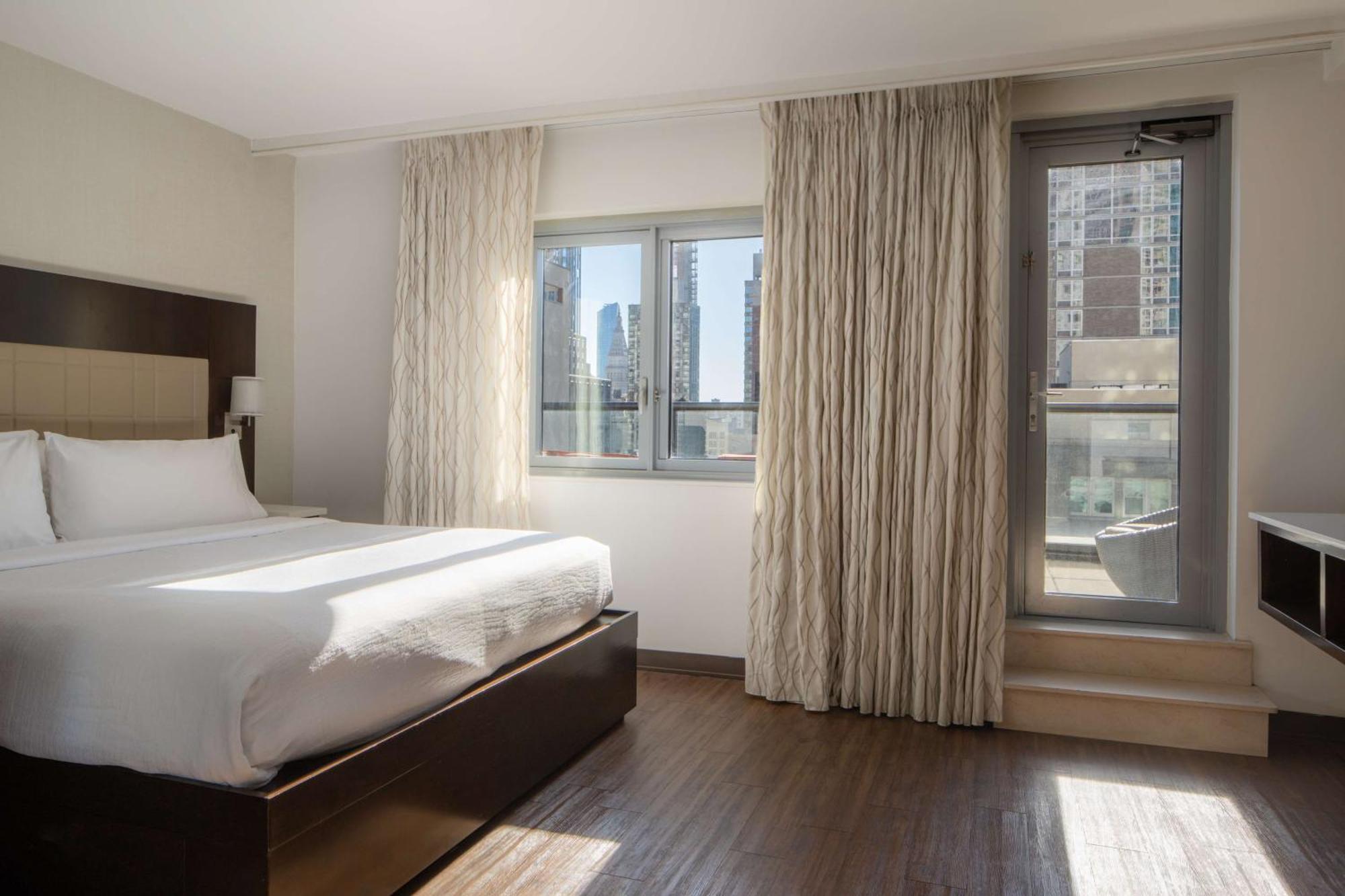 Embassy By Hilton Manhattan Times Square Hotel 4*