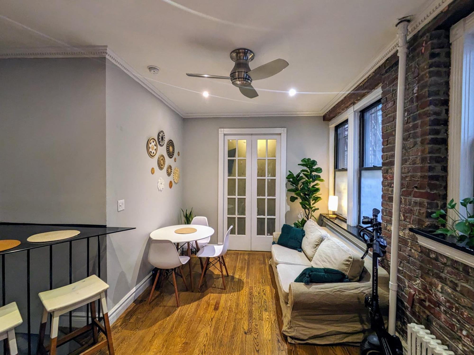 Appartement Private At A Shared At The Heart Of East Village New York