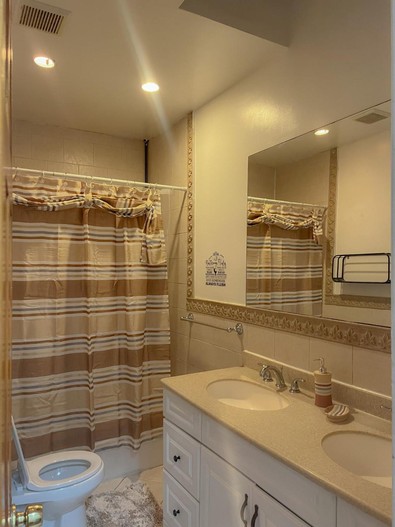 2 Bedroom Bliss In College Point Appartement *