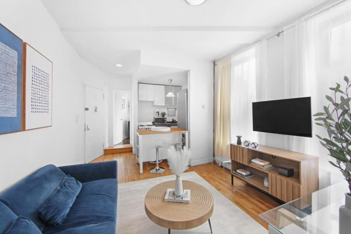 139-2e West Village 1br Value Appartement *