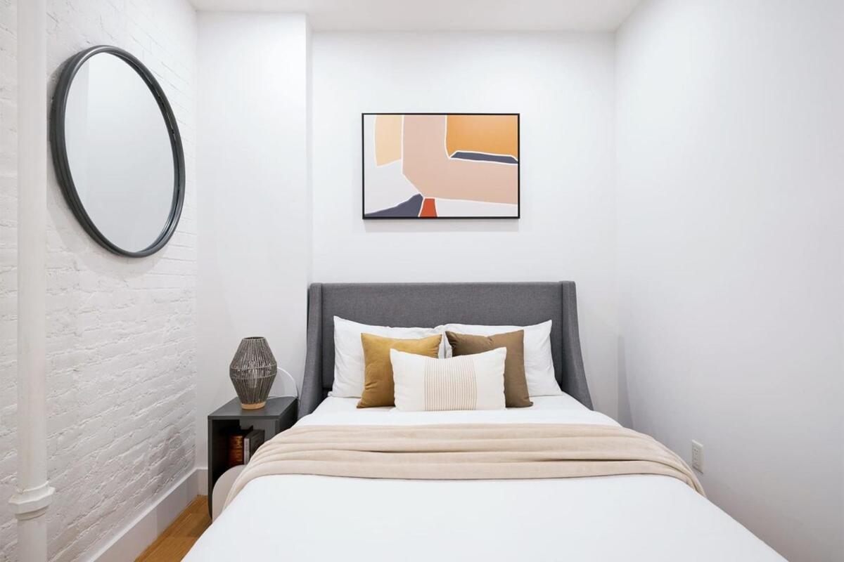 1288-3rs New Renovated 2 Bedrooms Appartamento