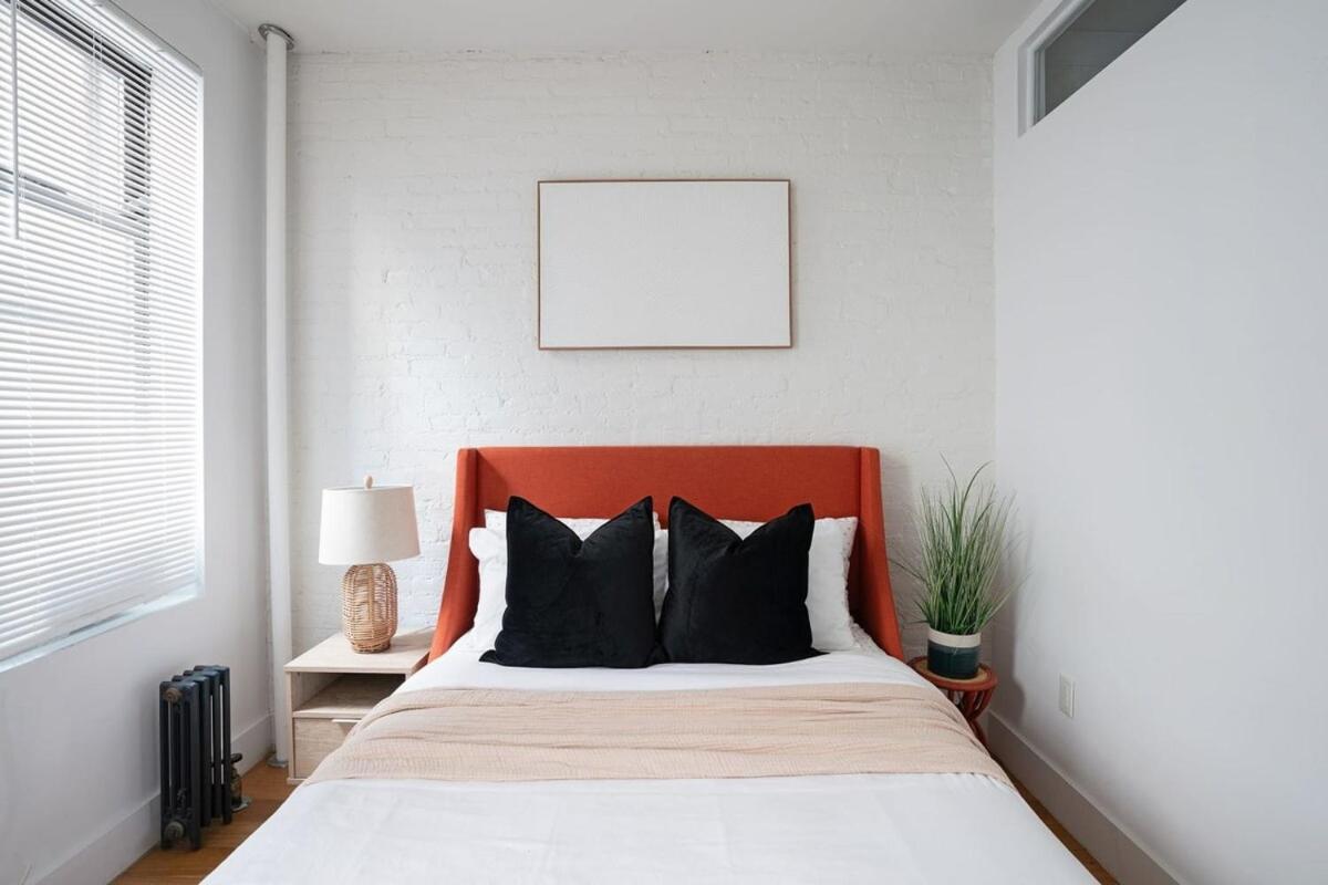 1288-3rs New Renovated 2 Bedrooms Appartamento *