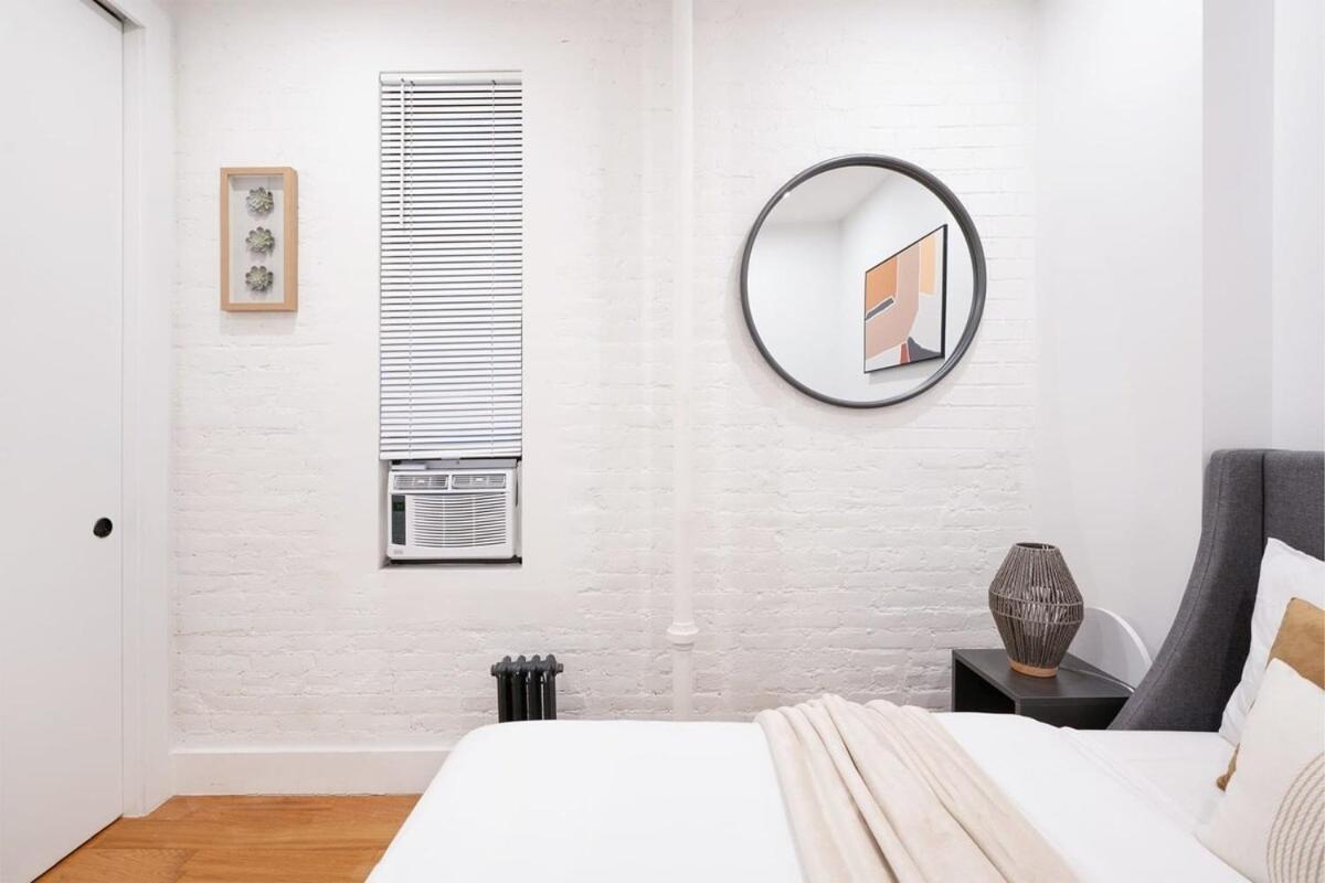 1288-3rs New Renovated 2 Bedrooms Appartamento