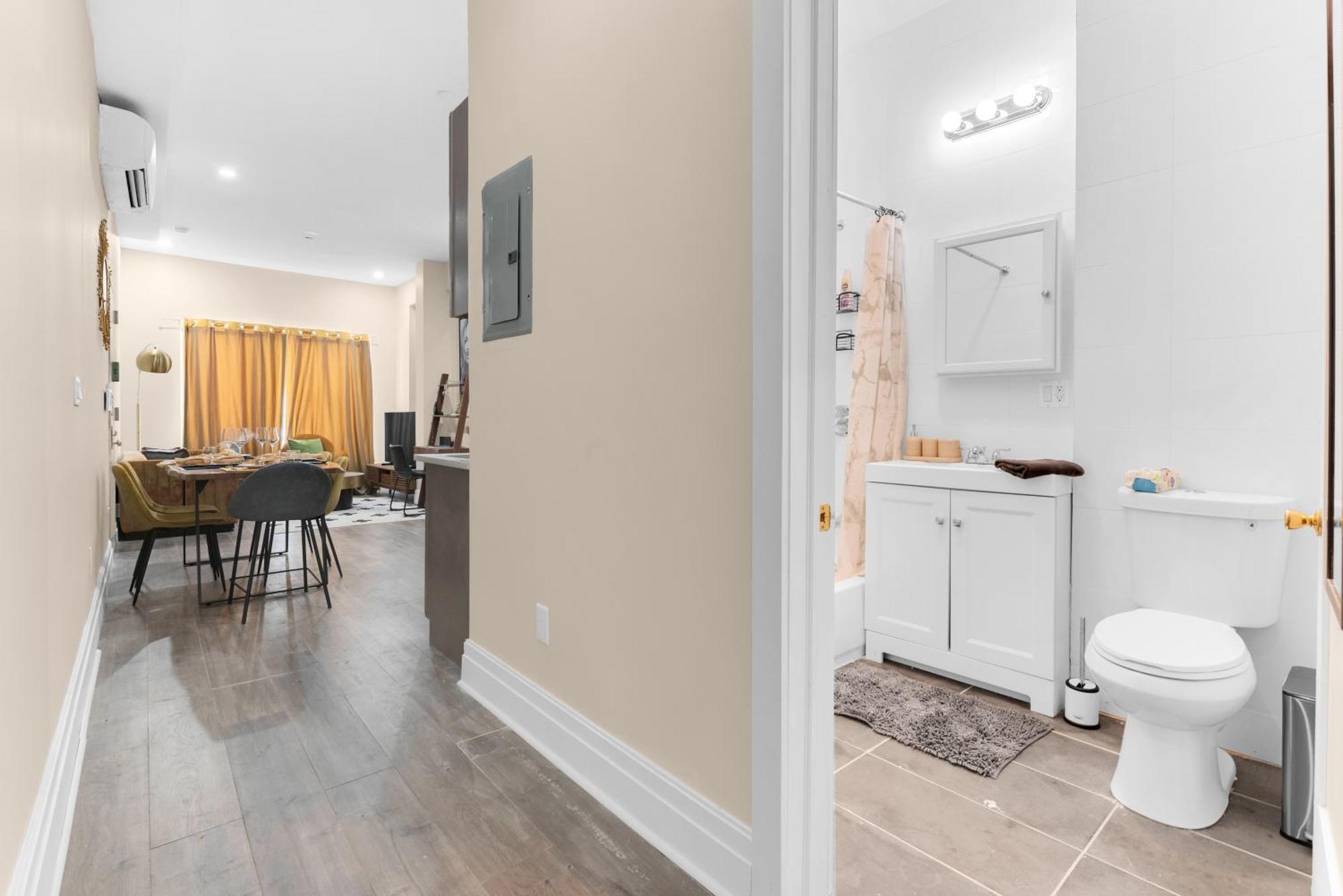 Charming 2br Bkyrd Near Williamsburg Appartement