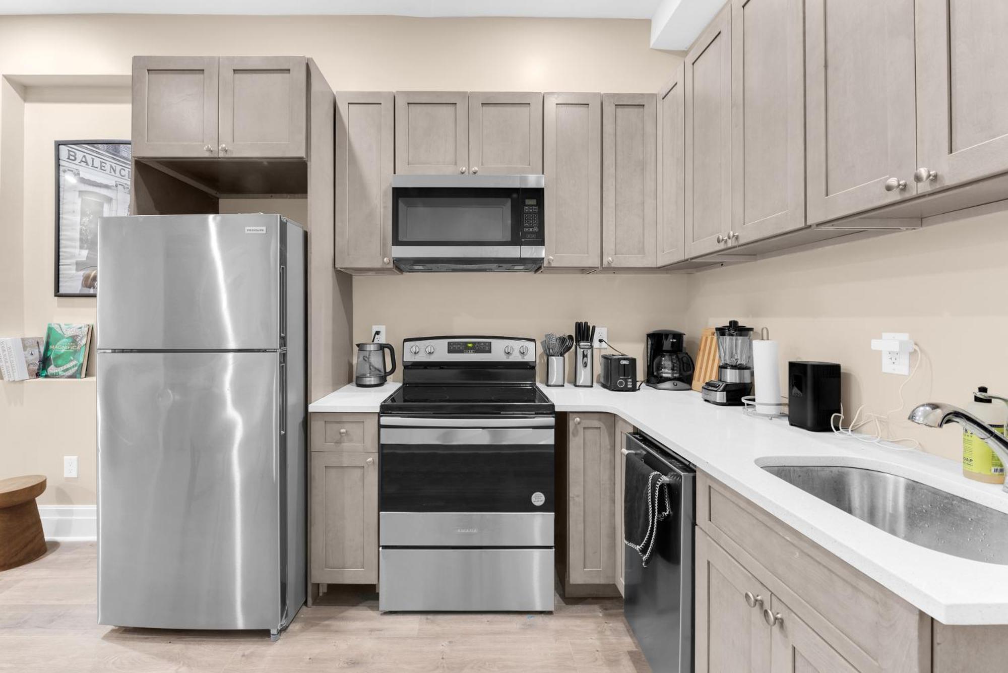 Charming 2br Bkyrd Near Williamsburg Appartement