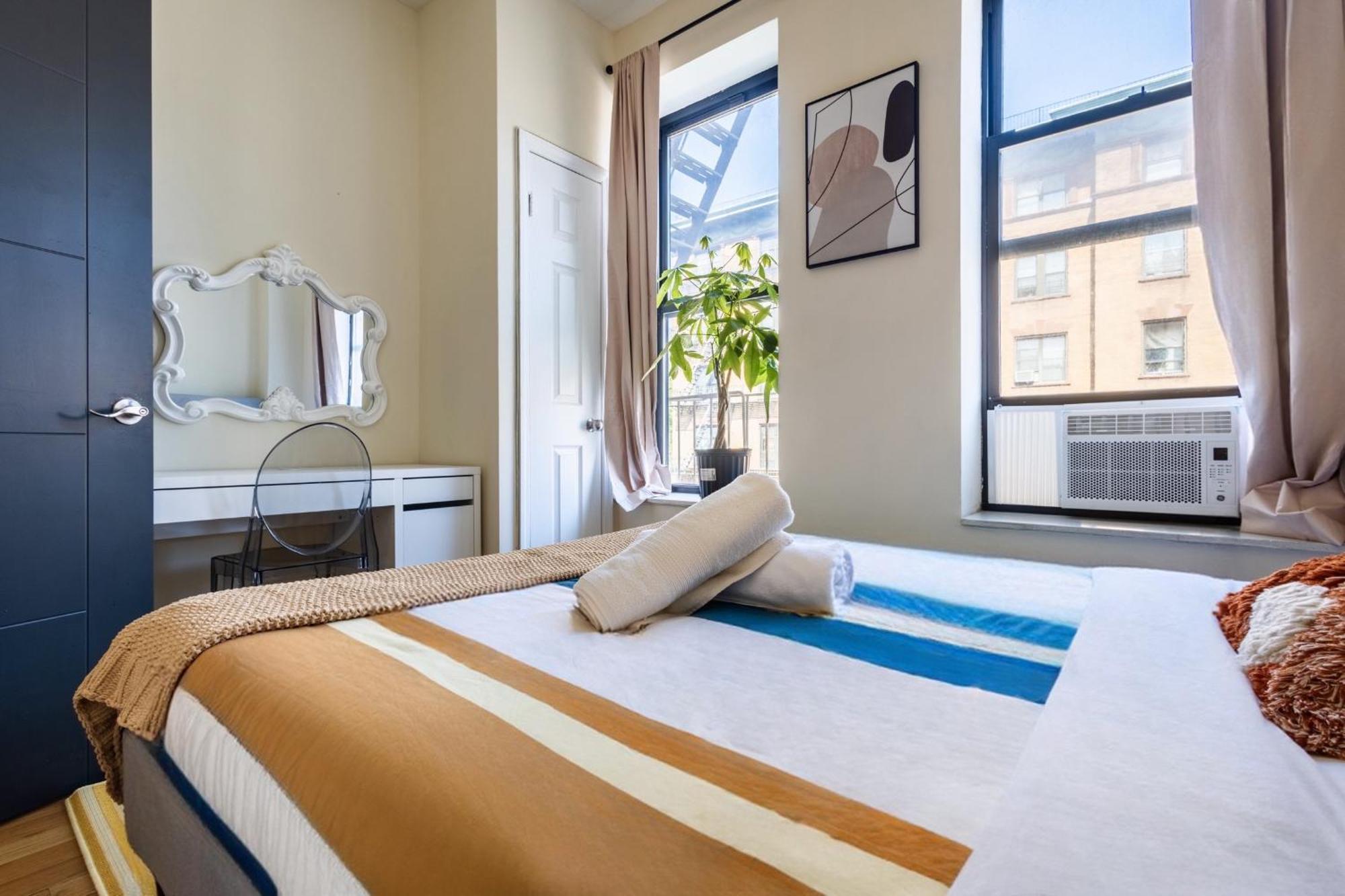 Spacious 4bd Gem In Manhattan Appartement *